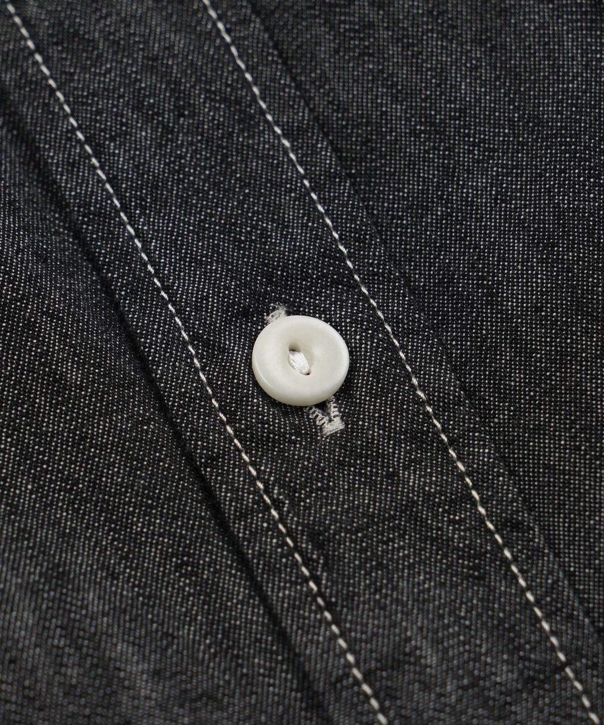 프리즘웍스(FRIZMWORKS) UTILITY FLAP POCKET DENIM WORK SHIRT _ BLACK