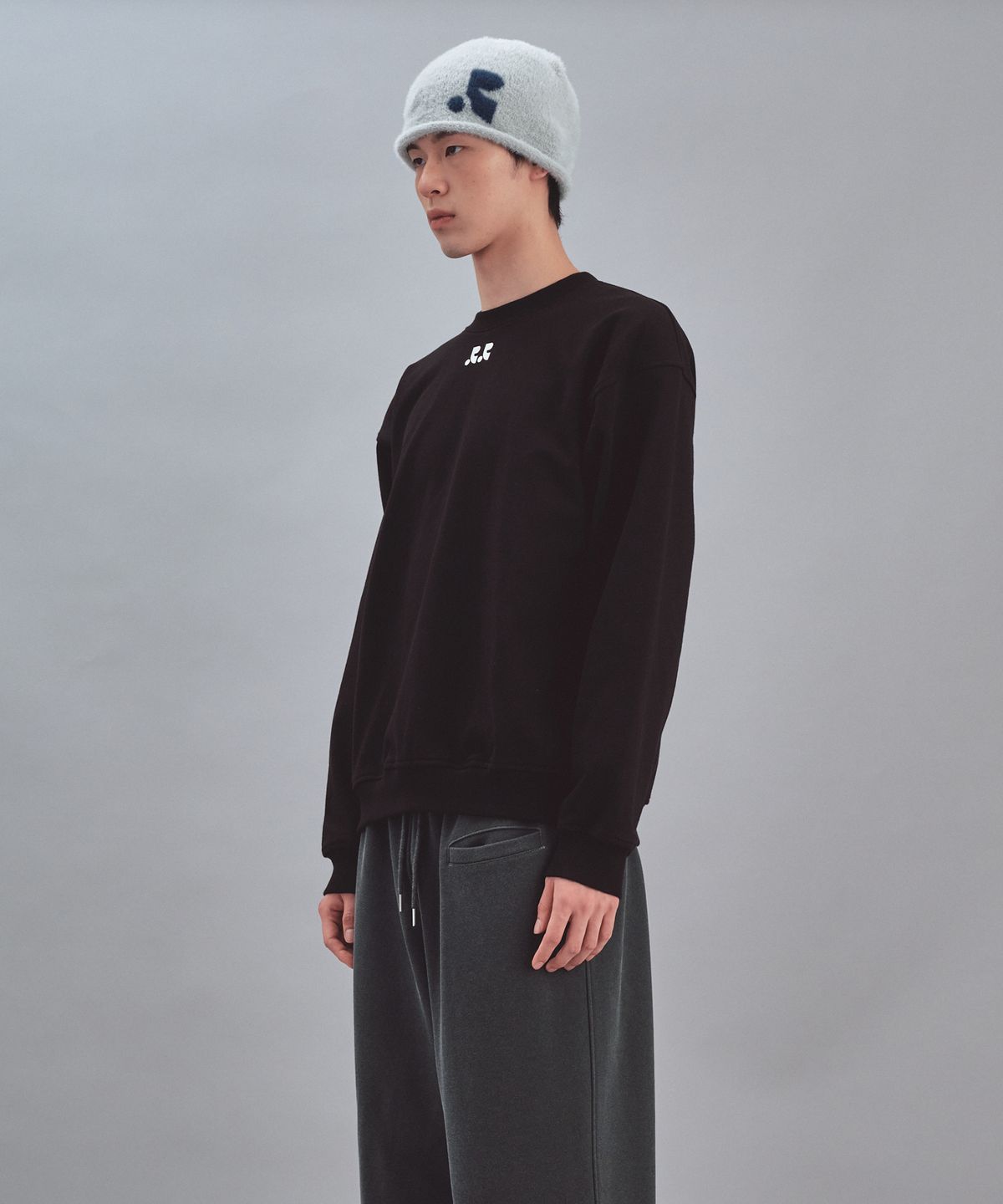 레스트앤레크레이션(REST&RECREATION) DOUBLE LOGO SWEATSHIRT - BLACK