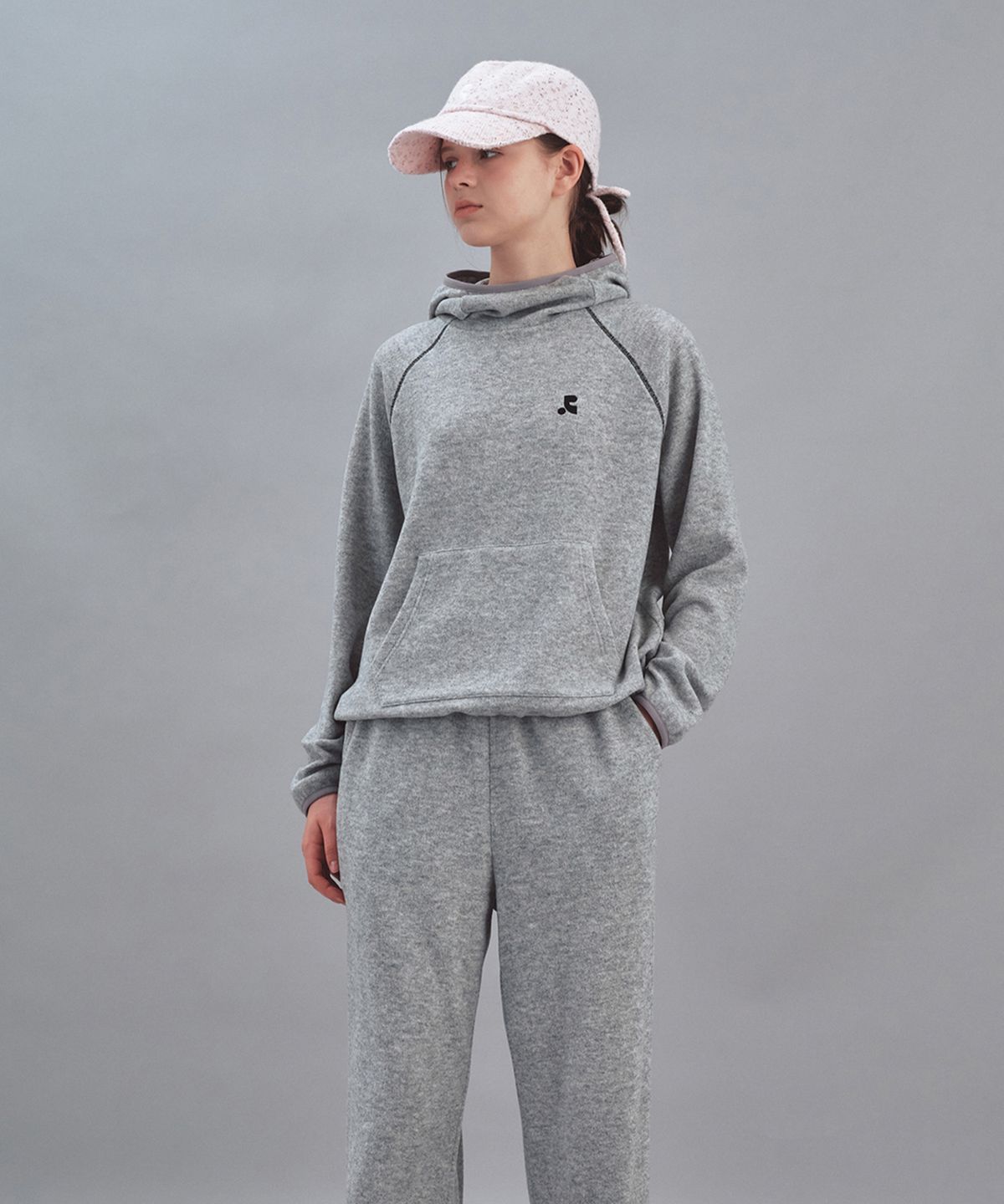레스트앤레크레이션(REST&RECREATION) STITCH KNIT HOODIE - GREY