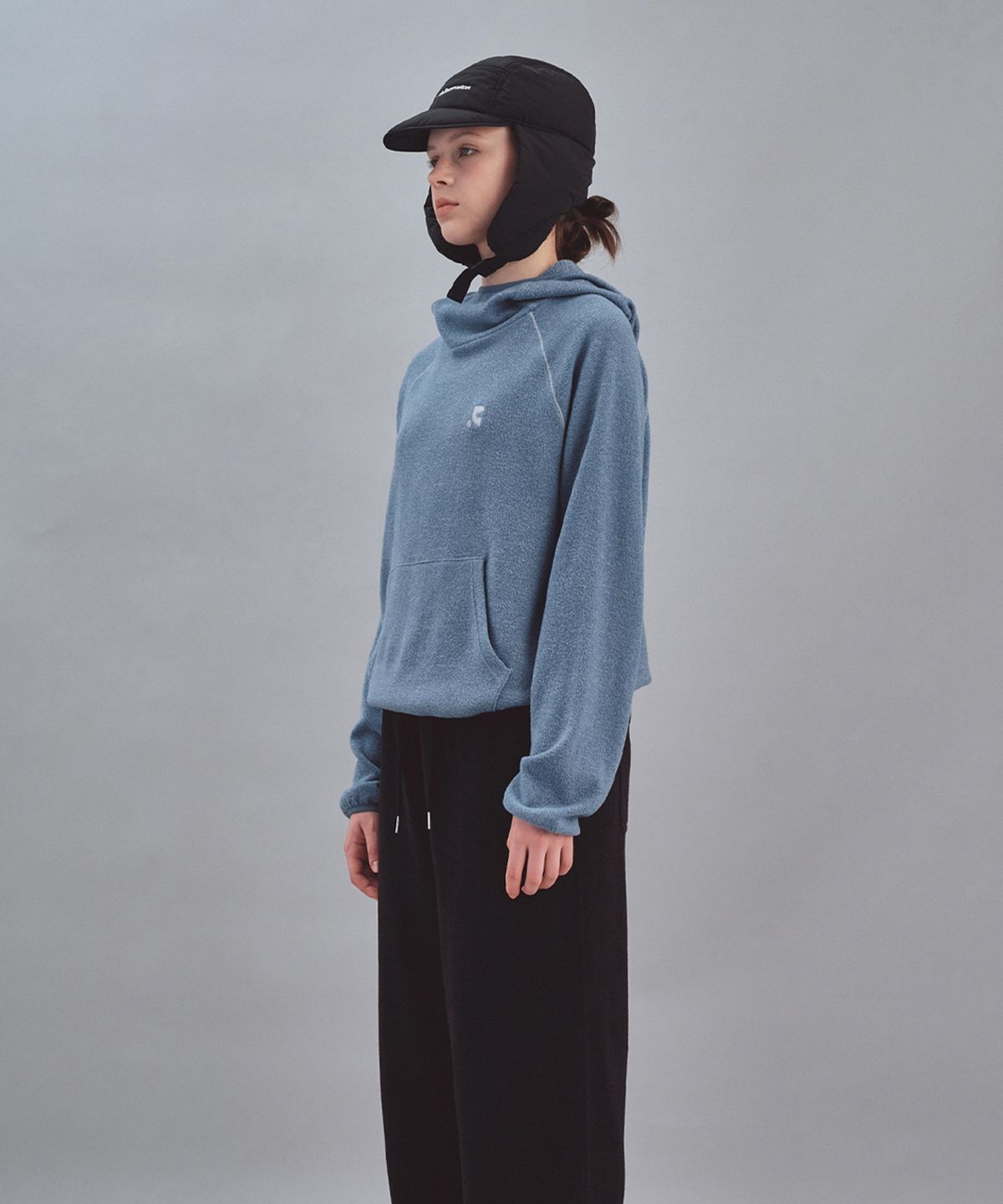 레스트앤레크레이션(REST&RECREATION) STITCH KNIT HOODIE - SKY BLUE