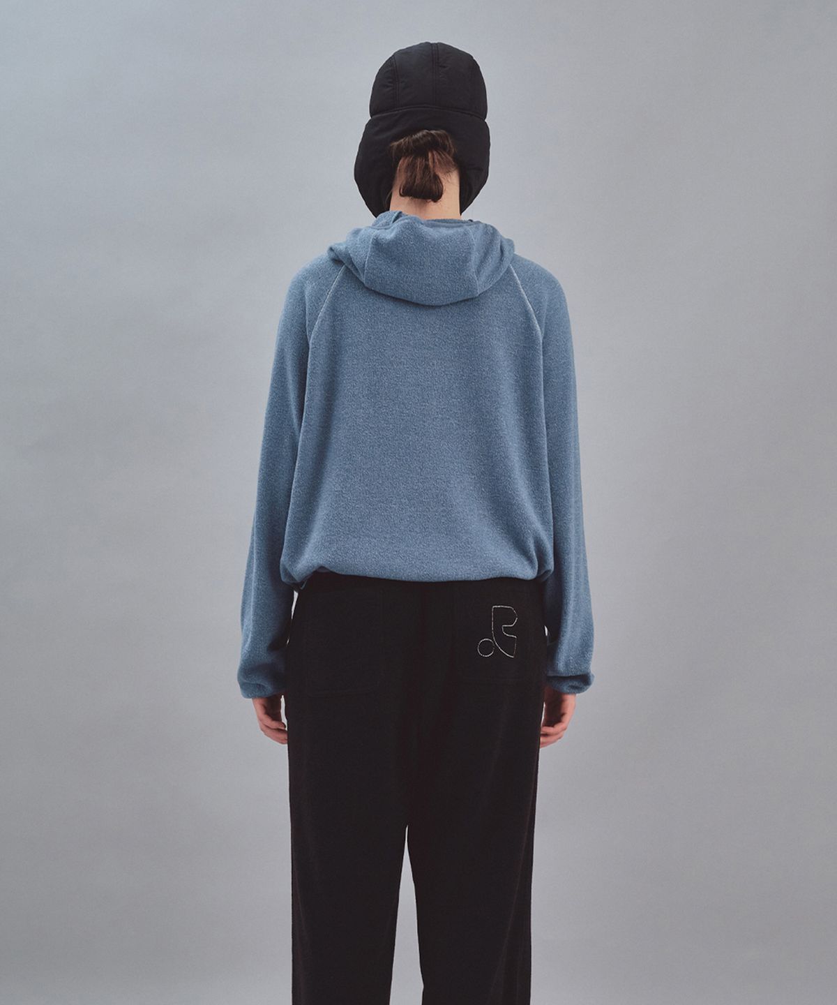 레스트앤레크레이션(REST&RECREATION) STITCH KNIT HOODIE - SKY BLUE