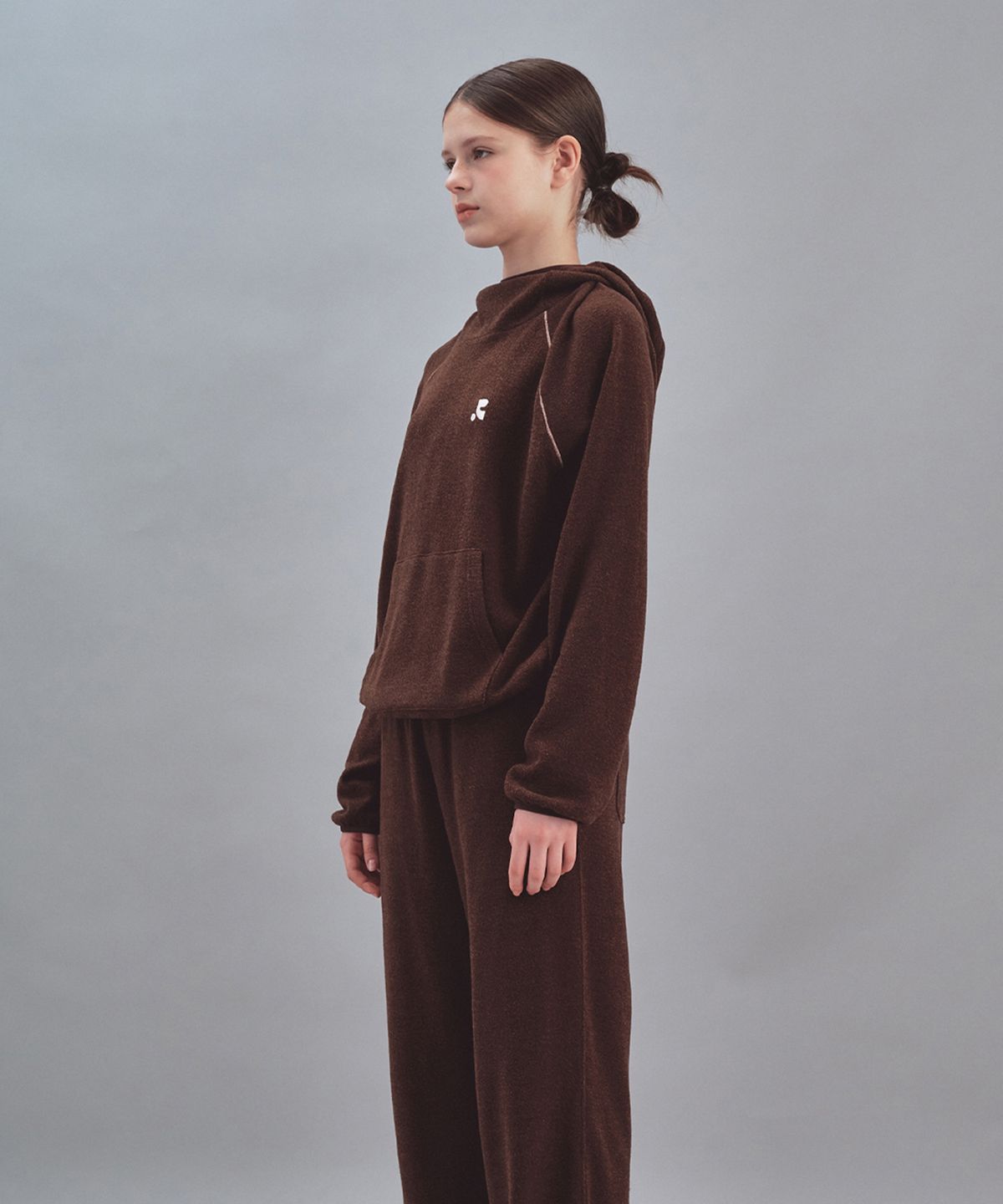 레스트앤레크레이션(REST&RECREATION) STITCH KNIT HOODIE - BROWN