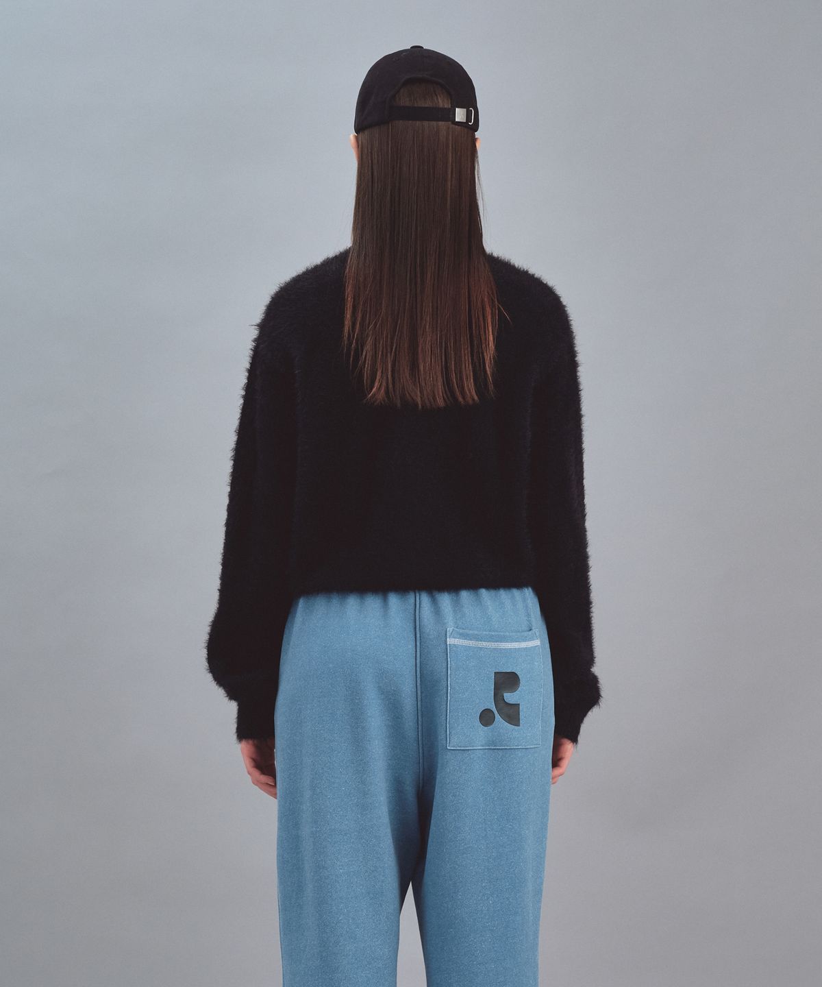 레스트앤레크레이션(REST&RECREATION) HAIRY BASIC KNIT TOP - BLACK