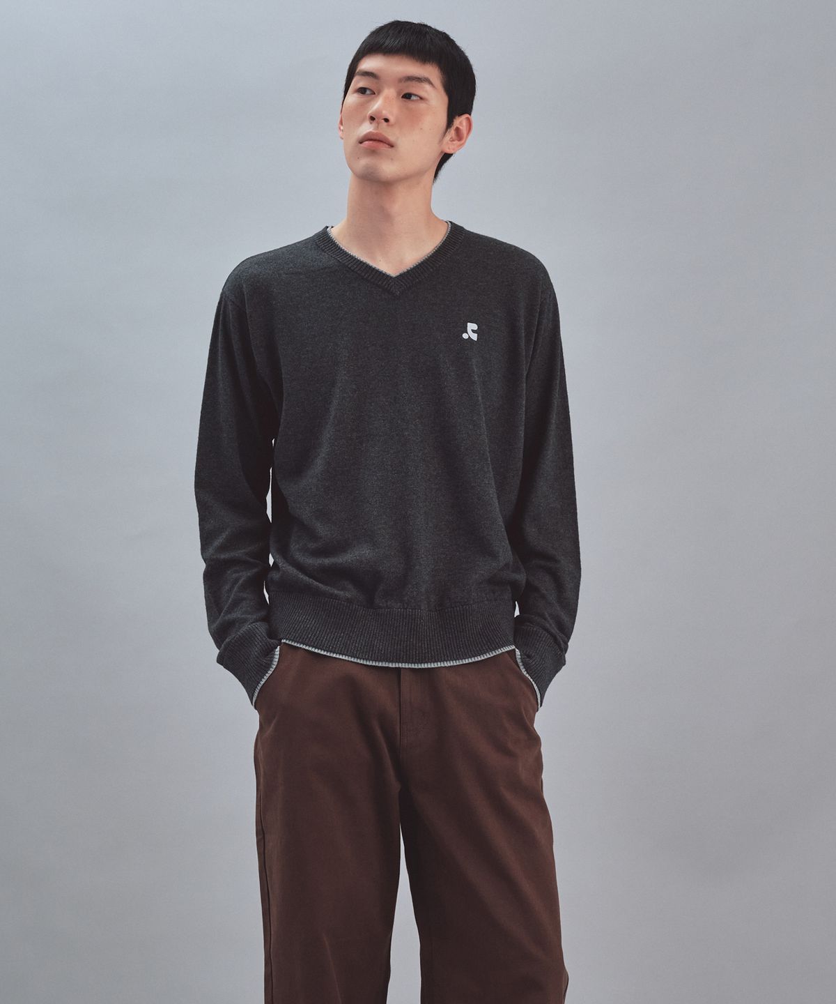 레스트앤레크레이션(REST&RECREATION) LAYERED V-NECK WOOL KNIT - CHARCOAL