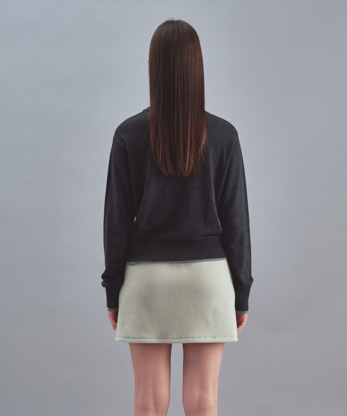 레스트앤레크레이션(REST&RECREATION) LAYERED V-NECK WOOL KNIT - CHARCOAL