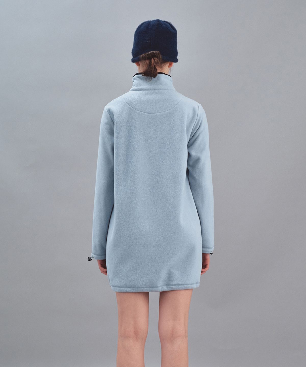 레스트앤레크레이션(REST&RECREATION) FLEECE HALF ZIP-UP DRESS - SKY BLUE
