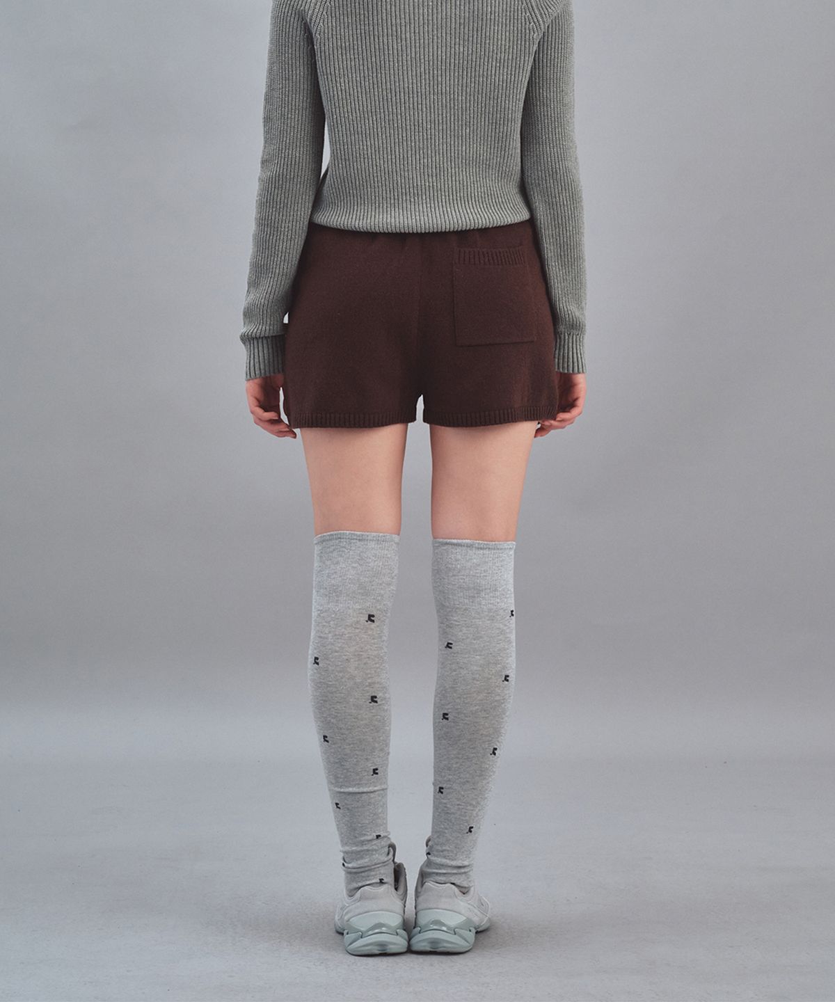 레스트앤레크레이션(REST&RECREATION) LOW RISE KNIT SHORTS - BROWN