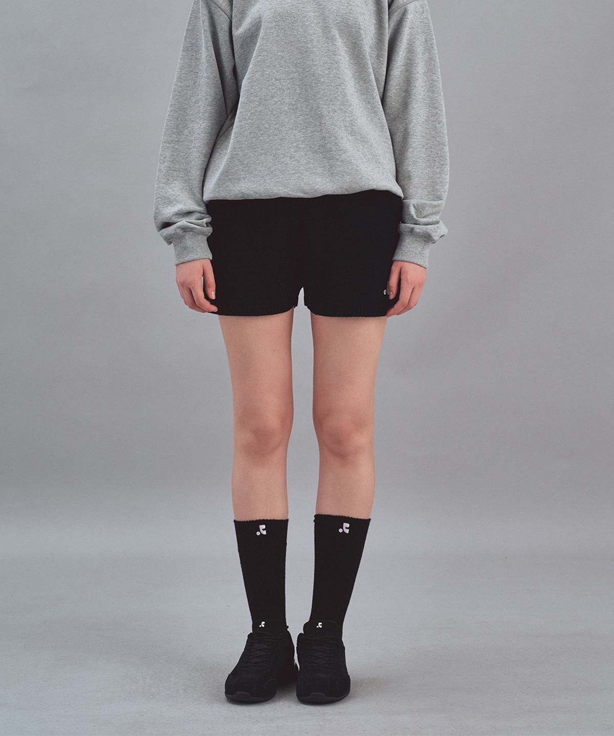 레스트앤레크레이션(REST&RECREATION) LOW RISE KNIT SHORTS - BLACK