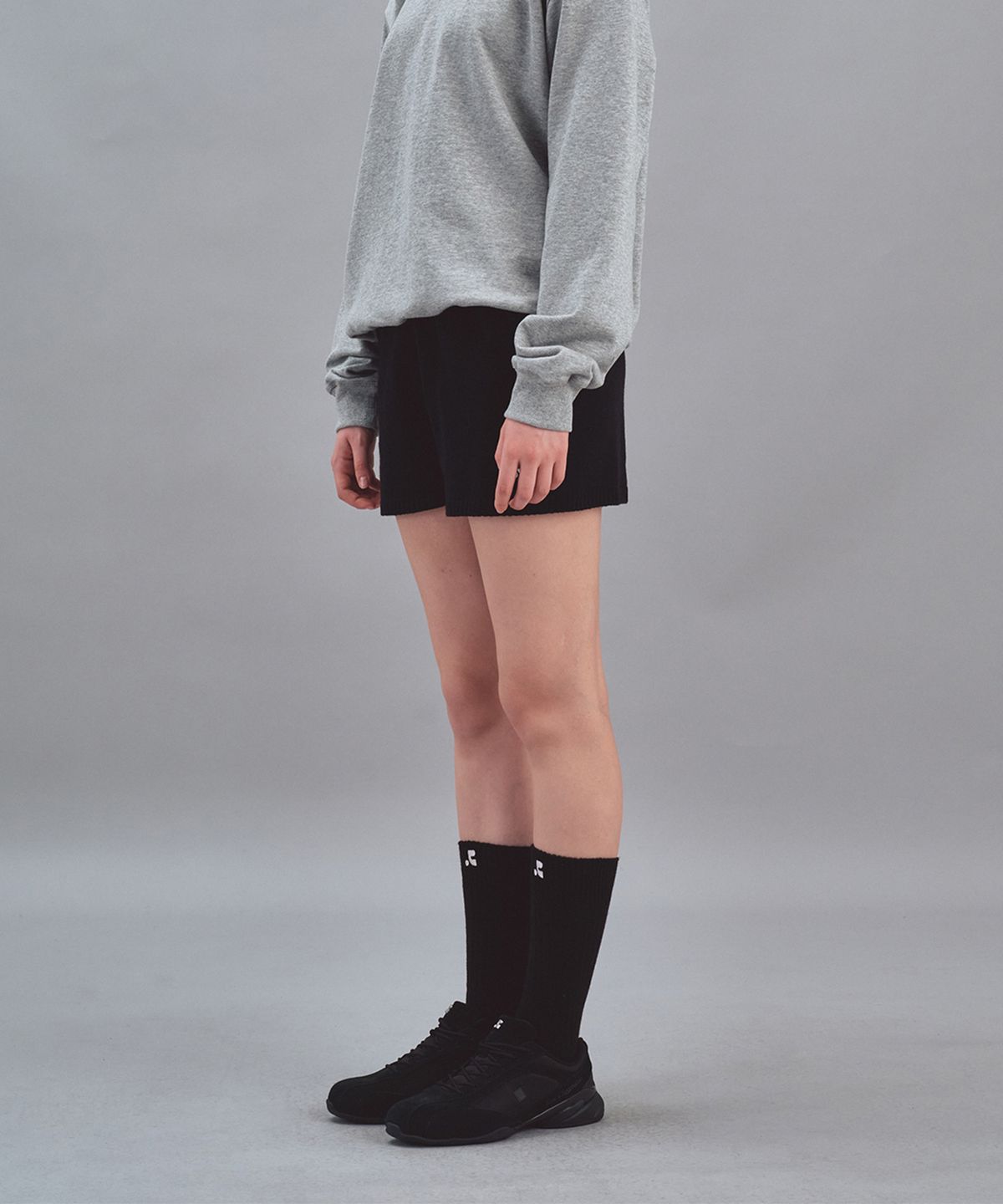 레스트앤레크레이션(REST&RECREATION) LOW RISE KNIT SHORTS - BLACK