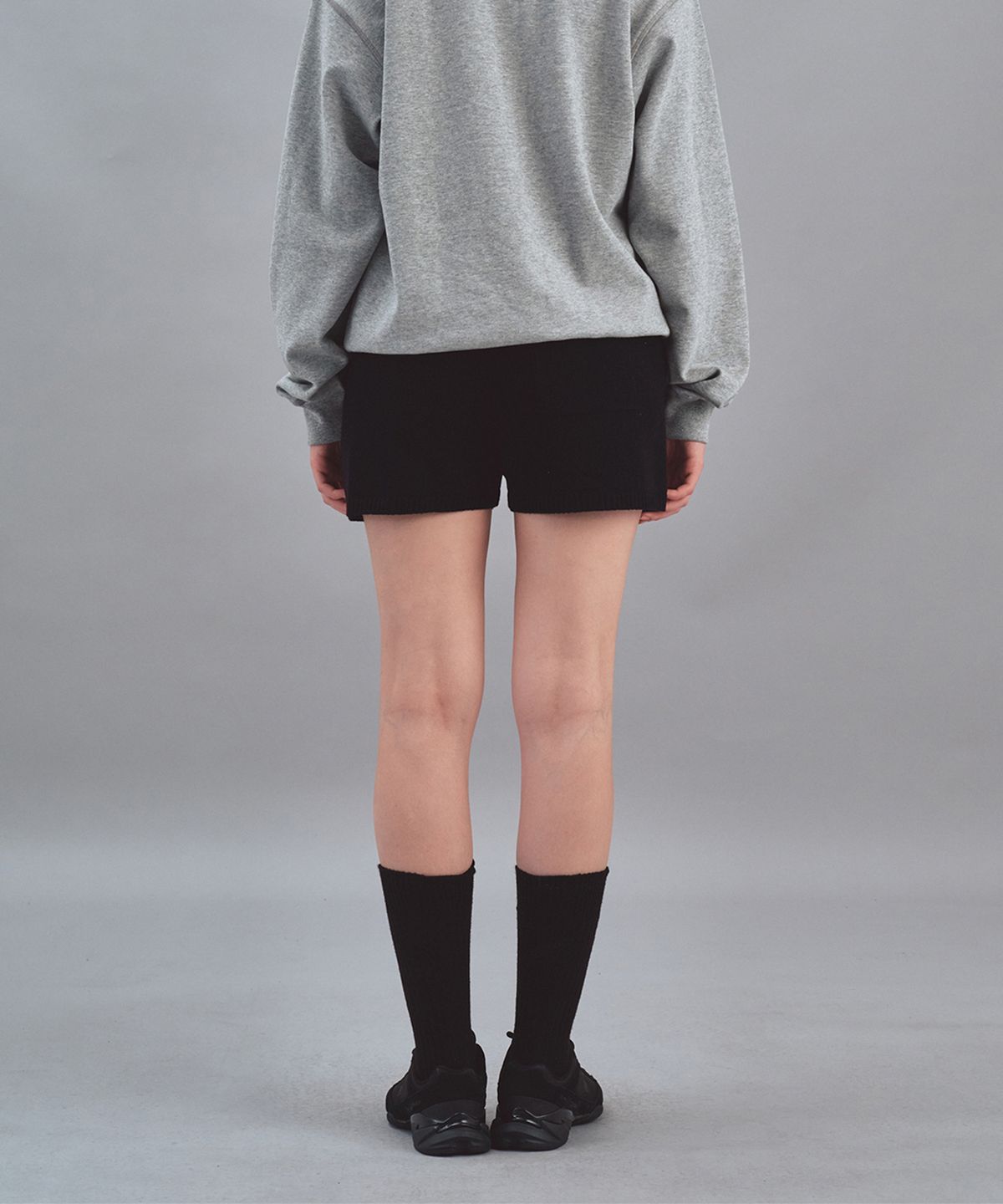 레스트앤레크레이션(REST&RECREATION) LOW RISE KNIT SHORTS - BLACK