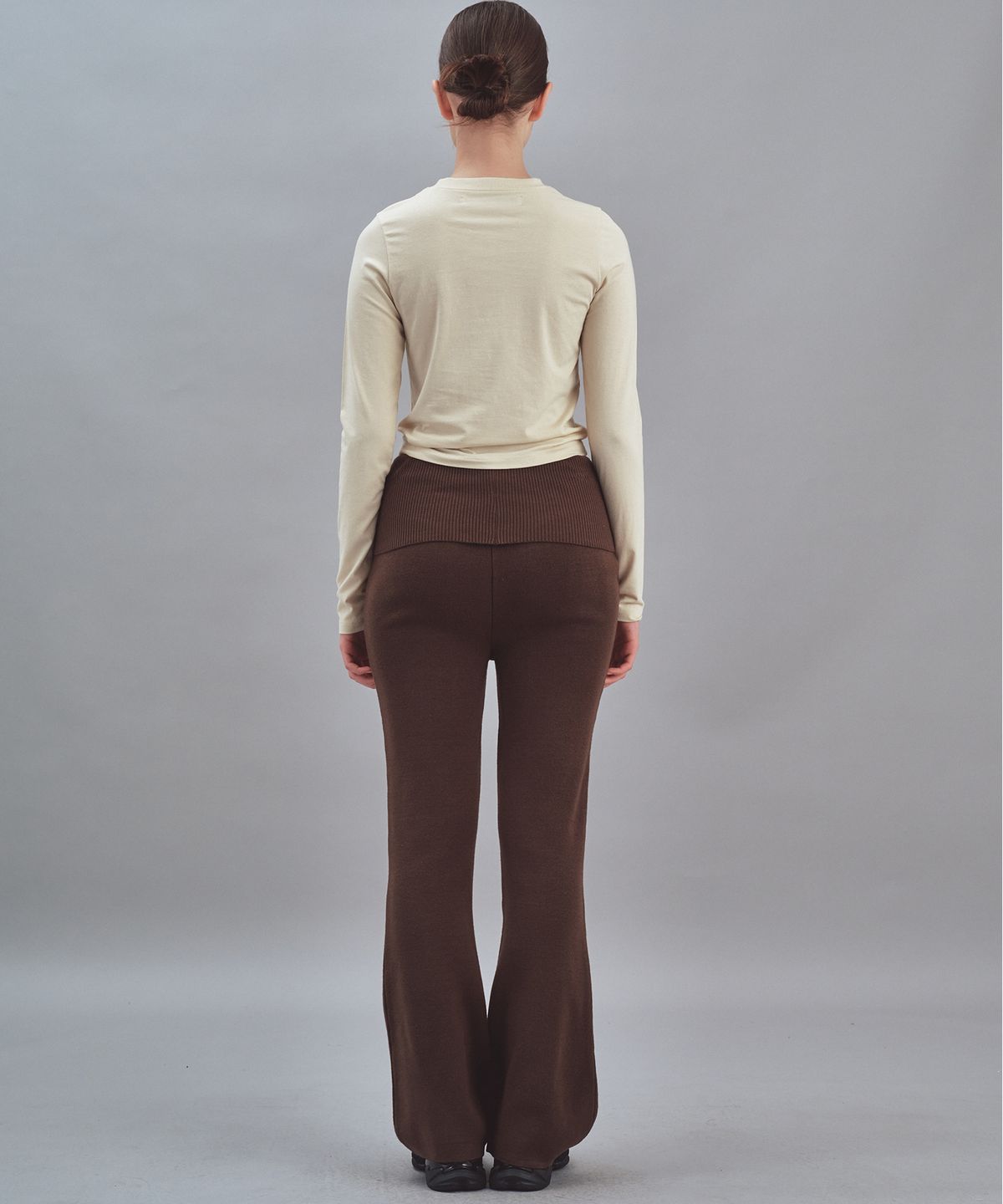 레스트앤레크레이션(REST&RECREATION) KNIT FLARE PANTS - BROWN