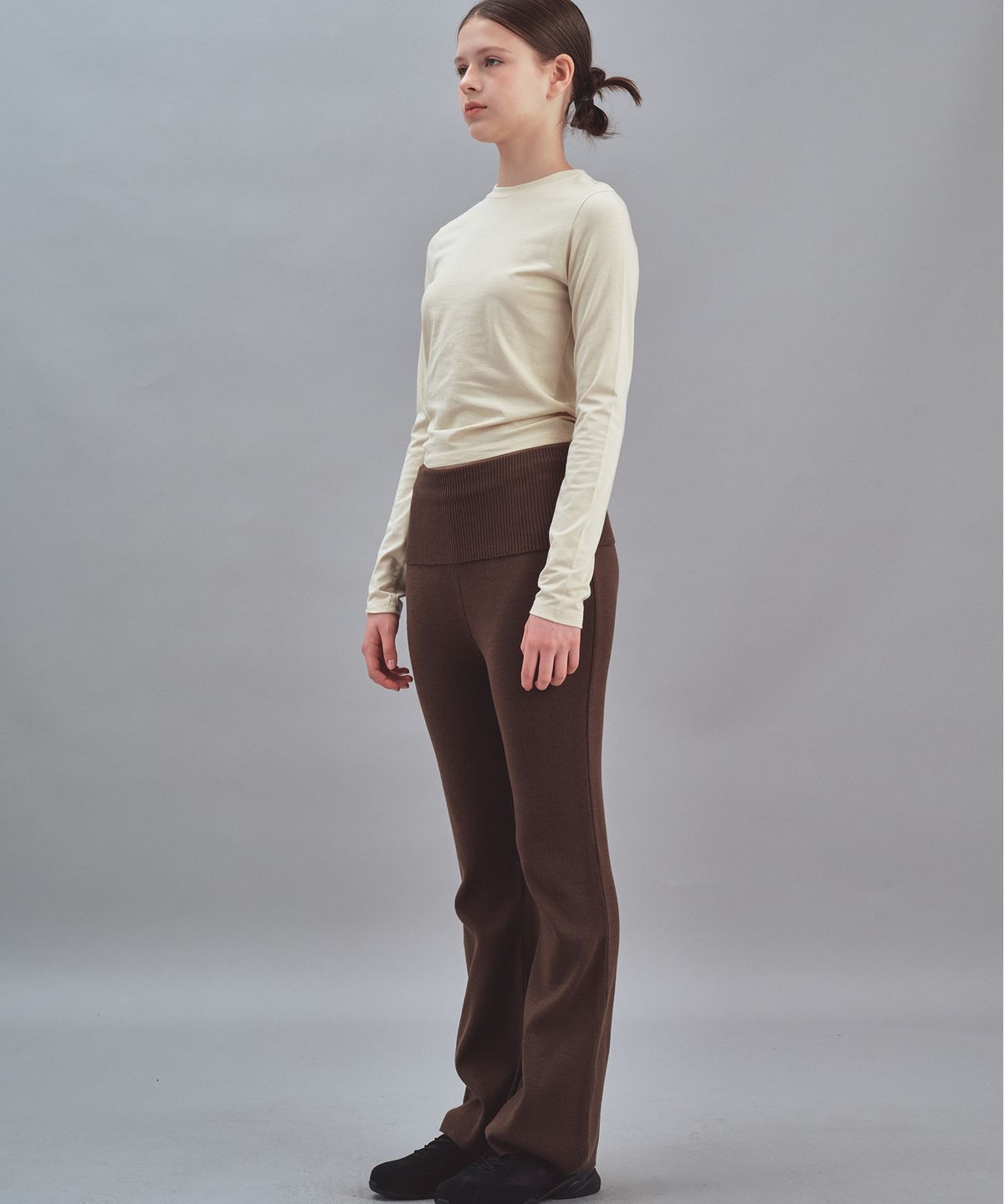 레스트앤레크레이션(REST&RECREATION) KNIT FLARE PANTS - BROWN