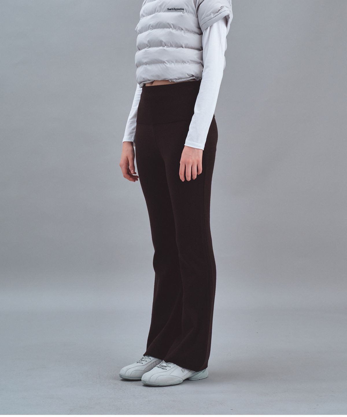 레스트앤레크레이션(REST&RECREATION) KNIT FLARE PANTS - BLACK