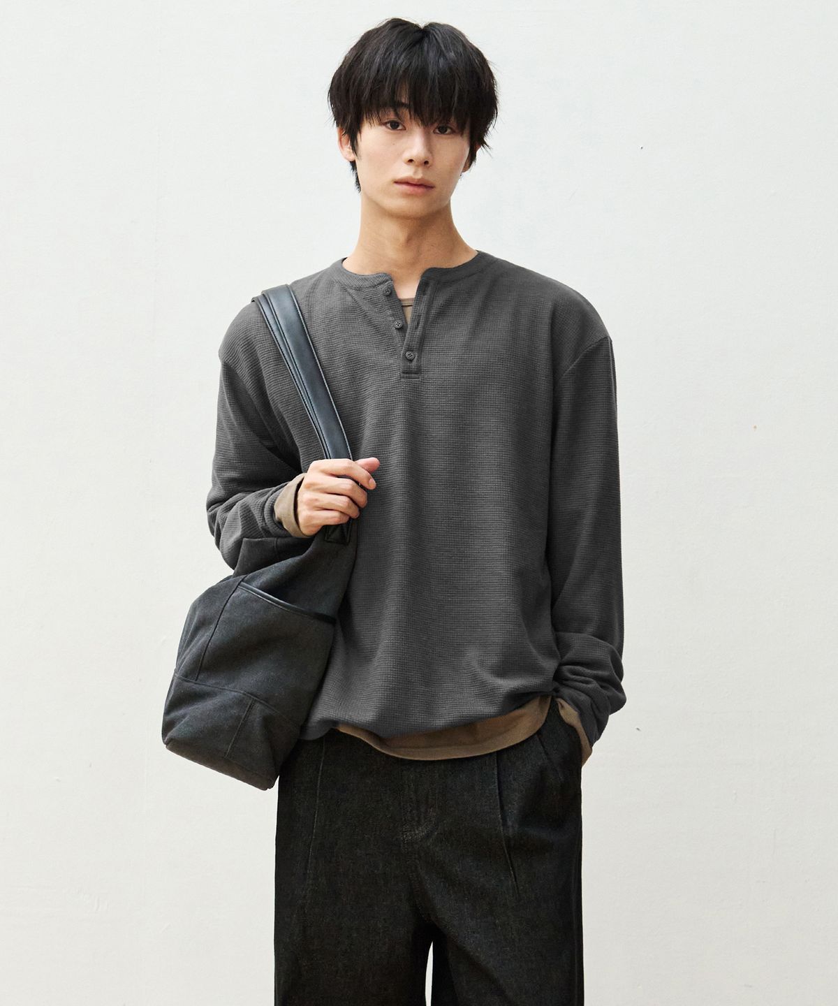 아워데이즈(OURDAYZ) 데일리 와플 헨리넥 롱슬리브 [3COLORS]