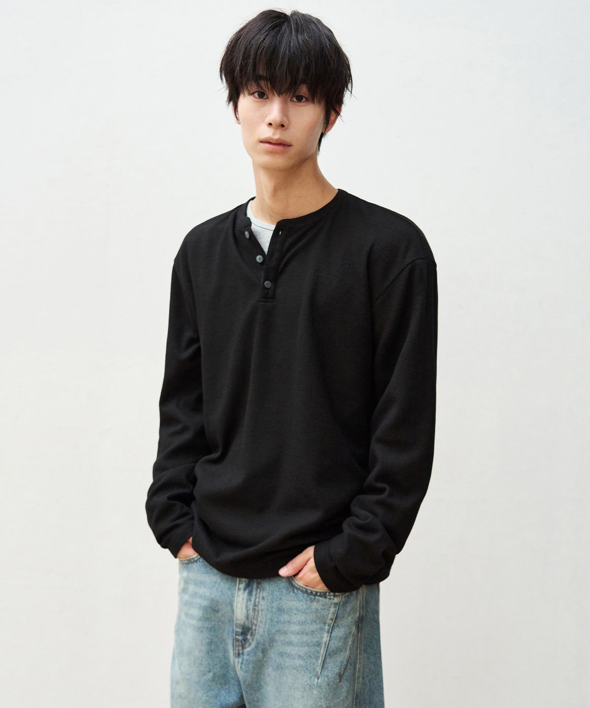 아워데이즈(OURDAYZ) 데일리 와플 헨리넥 롱슬리브 [3COLORS]