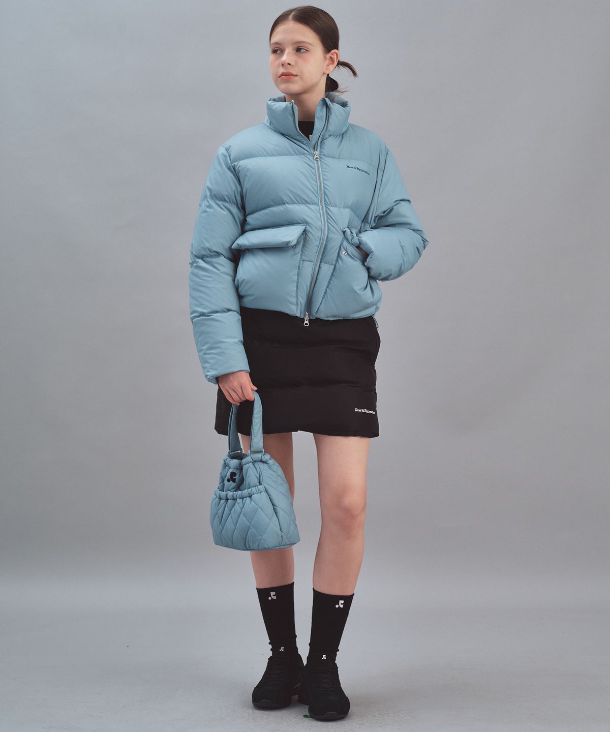 레스트앤레크레이션(REST&RECREATION) QUILTED BUCKET BAG - BLUE
