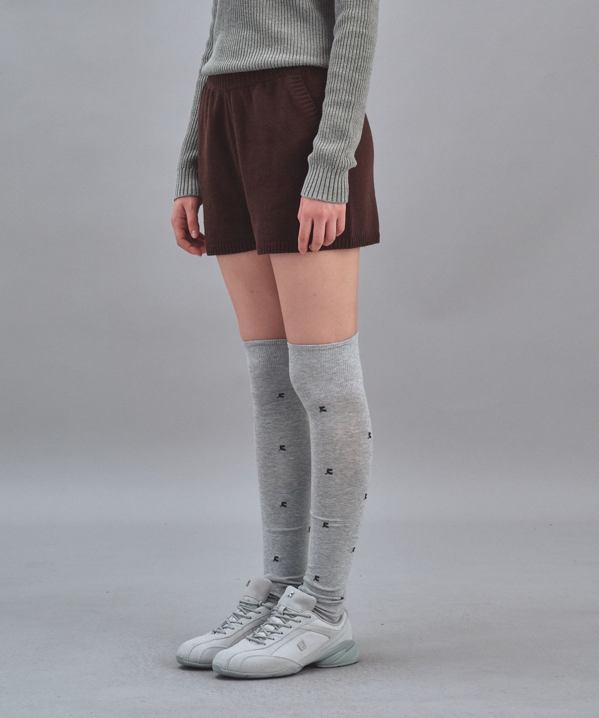 레스트앤레크레이션(REST&RECREATION) TOELESS SOCKS - GREY