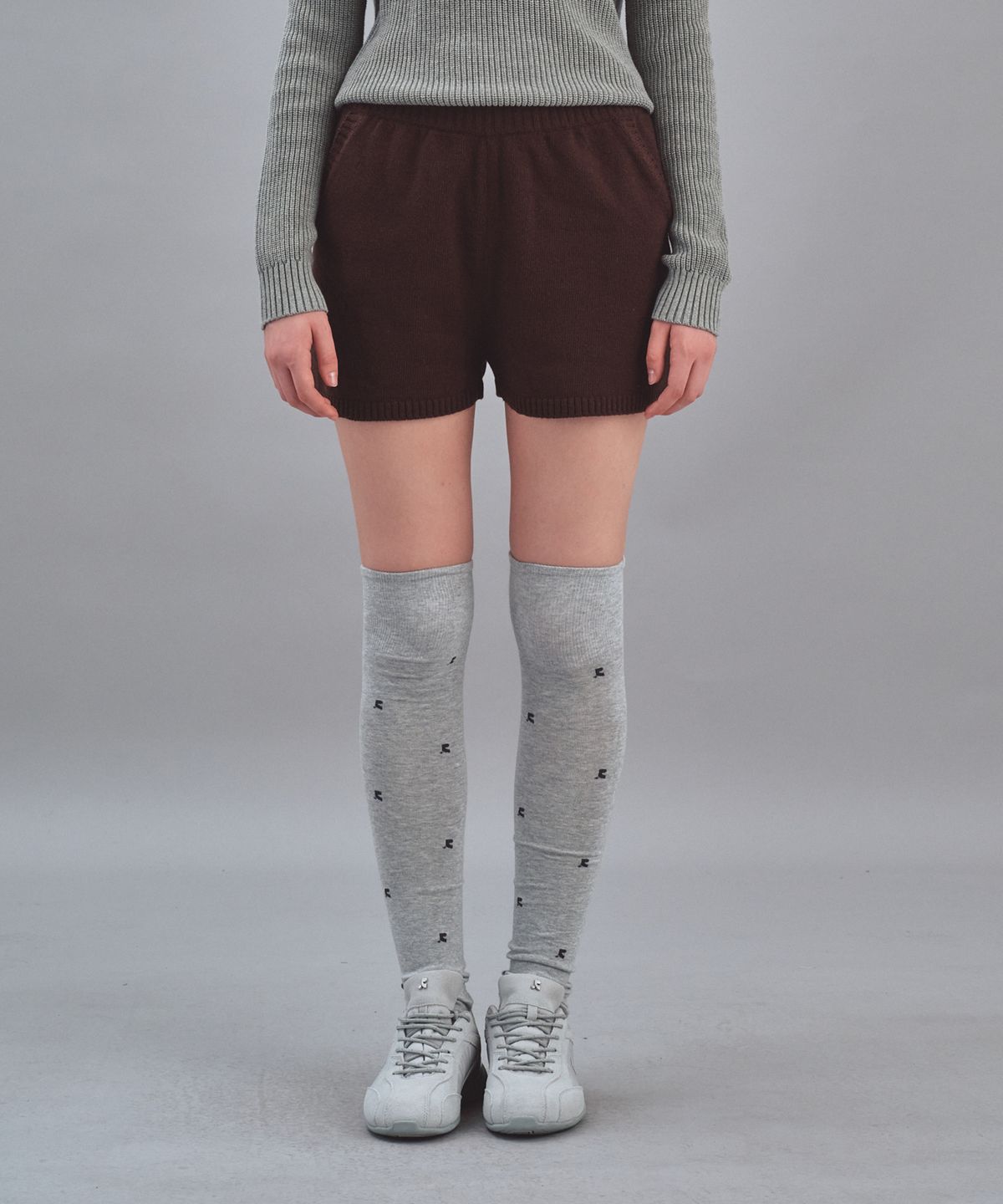 레스트앤레크레이션(REST&RECREATION) TOELESS SOCKS - GREY
