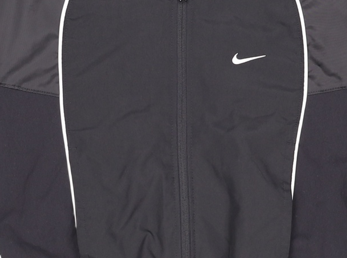 나이키(NIKE) 트레이닝 재킷 M