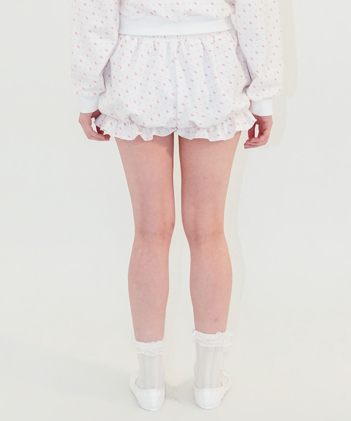 판영(FANYOUNG) RIBBON PUMPKIN SHORTS IVORY