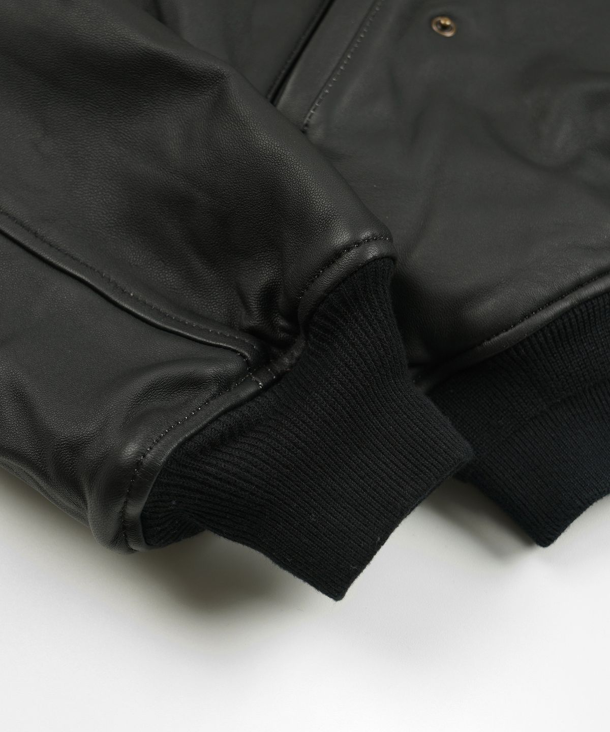 프리즘웍스(FRIZMWORKS) LAMBSKIN FLIGHT JACKET _ BLACK