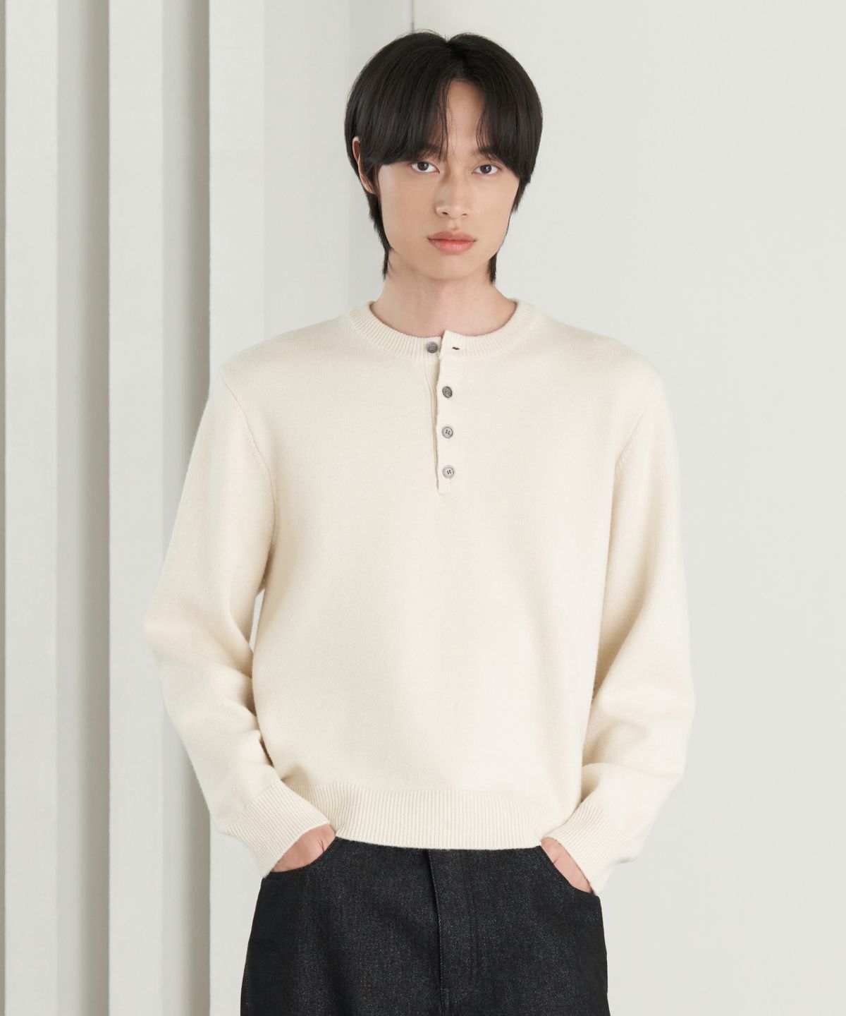 효지(HYOJI) 26 FW 워셔블 소프트 터치 헨리넥 크롭 니트 (5컬러)