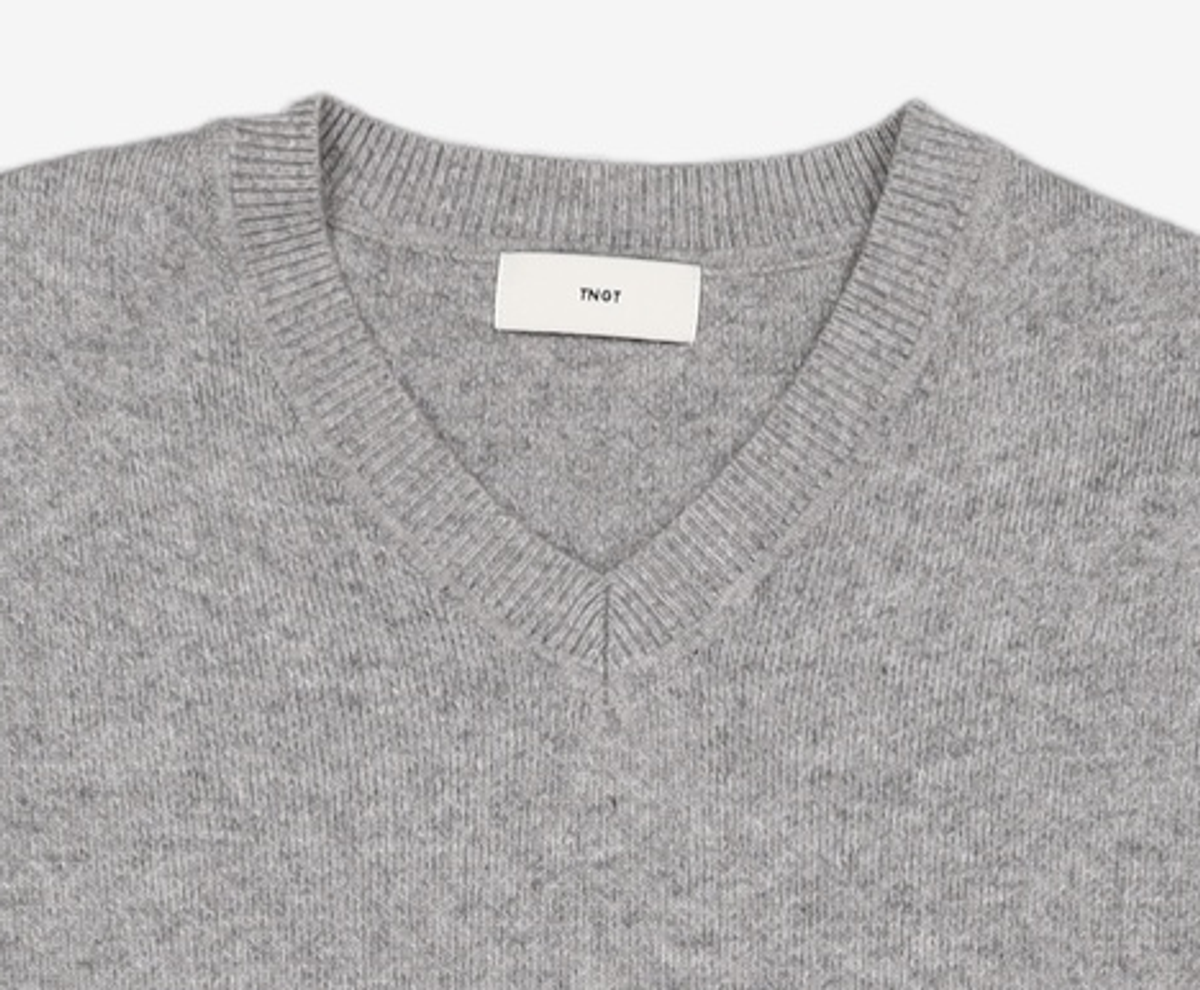 티엔지티(TNGT) Cashmere Blended V-neck Knit Top (Black) TNSW5F108BK 95