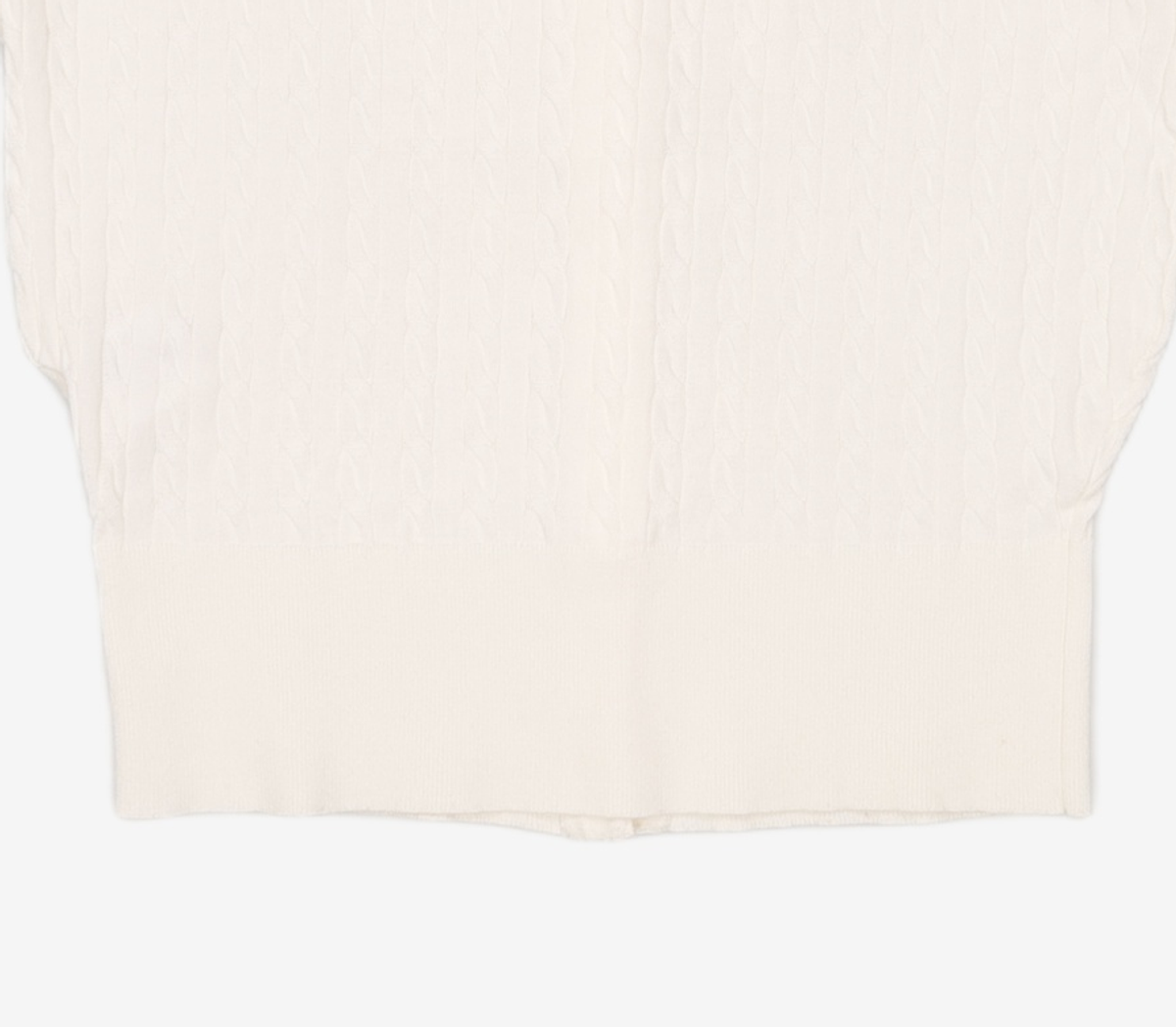 제너럴 아이디어(GENERAL IDEA) 텐셀 브이넥 케이블 가디건 [WHITE] / WBD2L43545 L