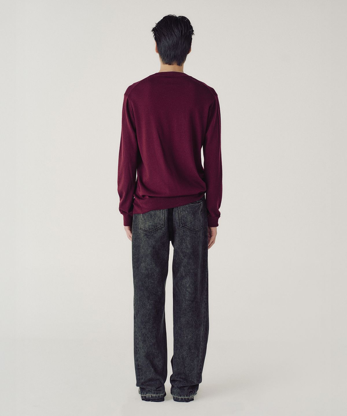 엠엠아이씨(MMIC) BIAS SHIFT JEANS (WASHED BLACK)