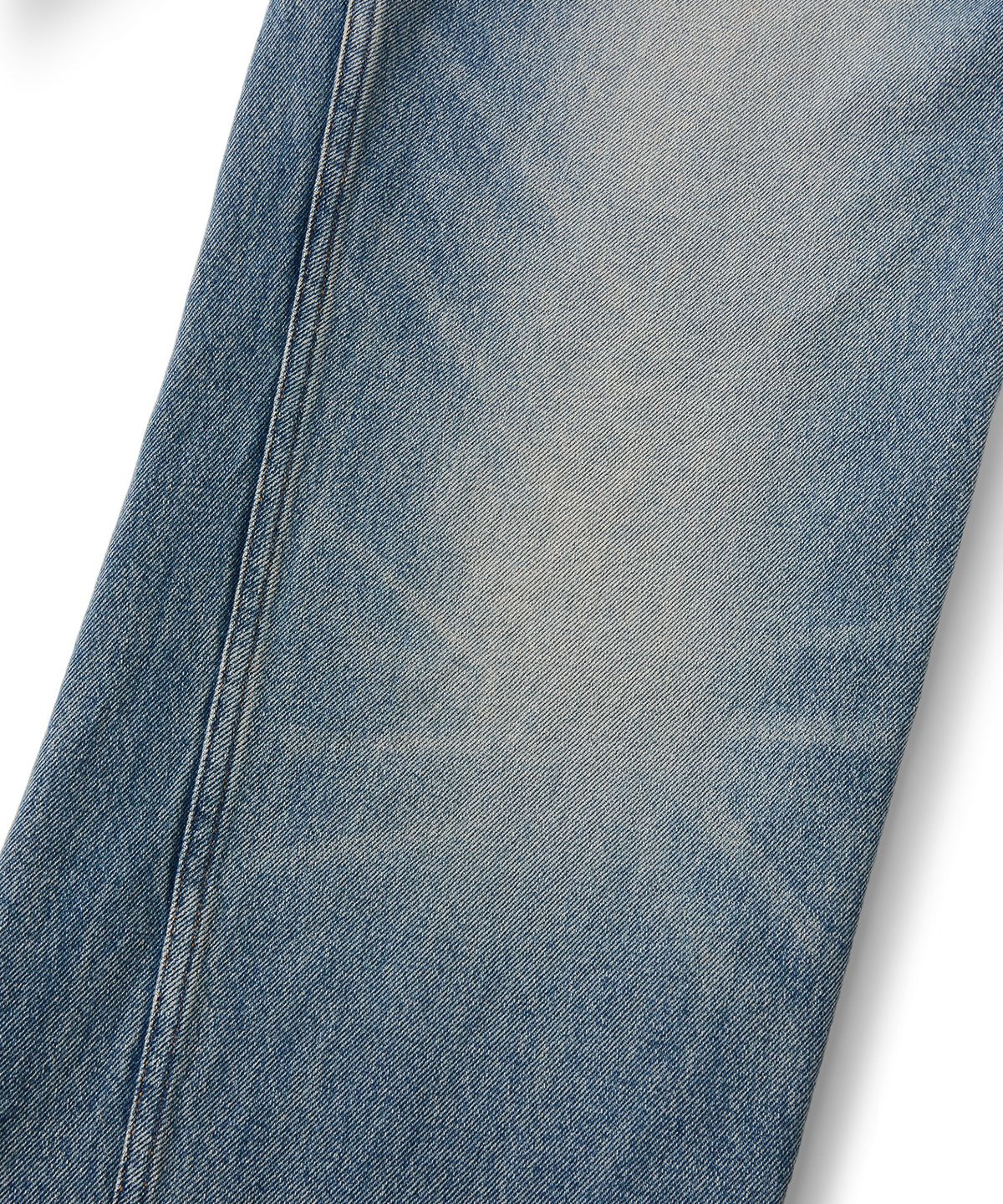 엠엠아이씨(MMIC) BIAS SHIFT JEANS (M.BLUE)