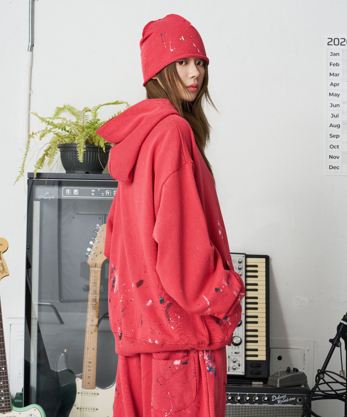 낫뉴(NOT NEW) Painting Hood Zip-Up Red