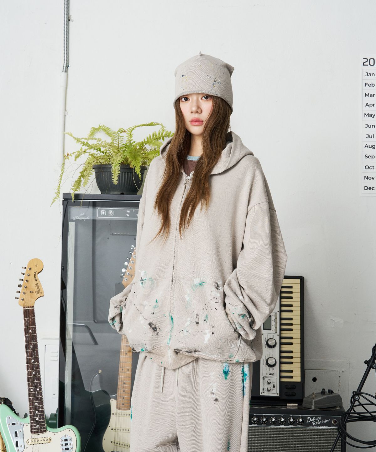낫뉴(NOT NEW) Painting Hood Zip-Up Grey