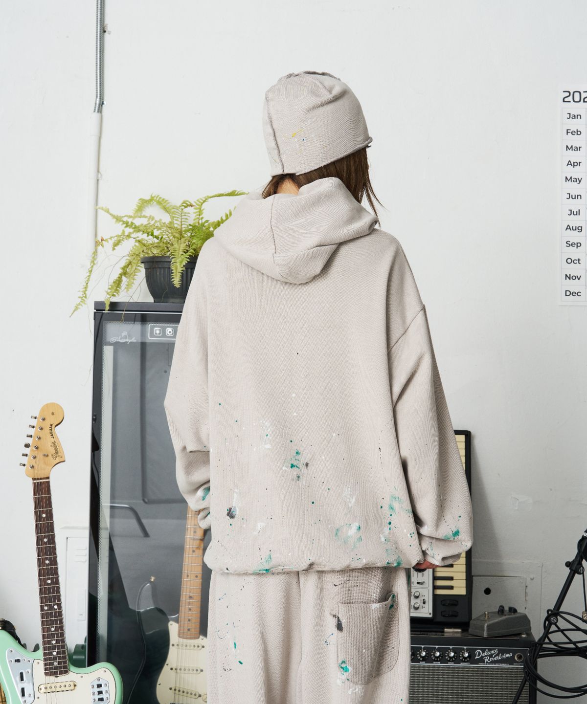 낫뉴(NOT NEW) Painting Hood Zip-Up Grey