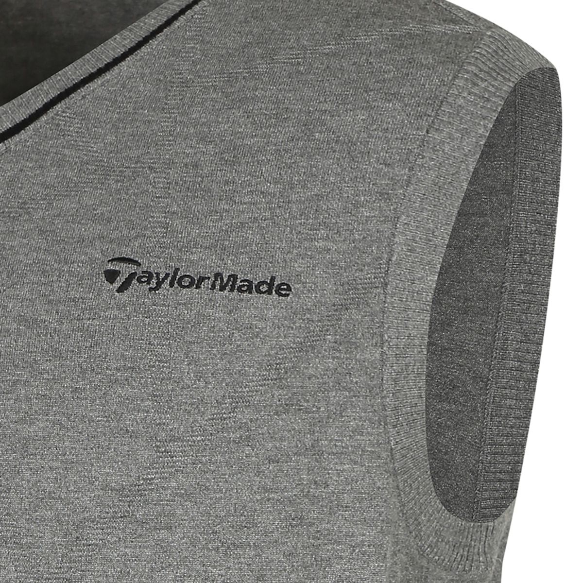테일러메이드 어패럴(TAYLORMADE APPAREL) 26FW 남성 앞판 조직 브이넥 니트 베스트 TS6-31HG21-193