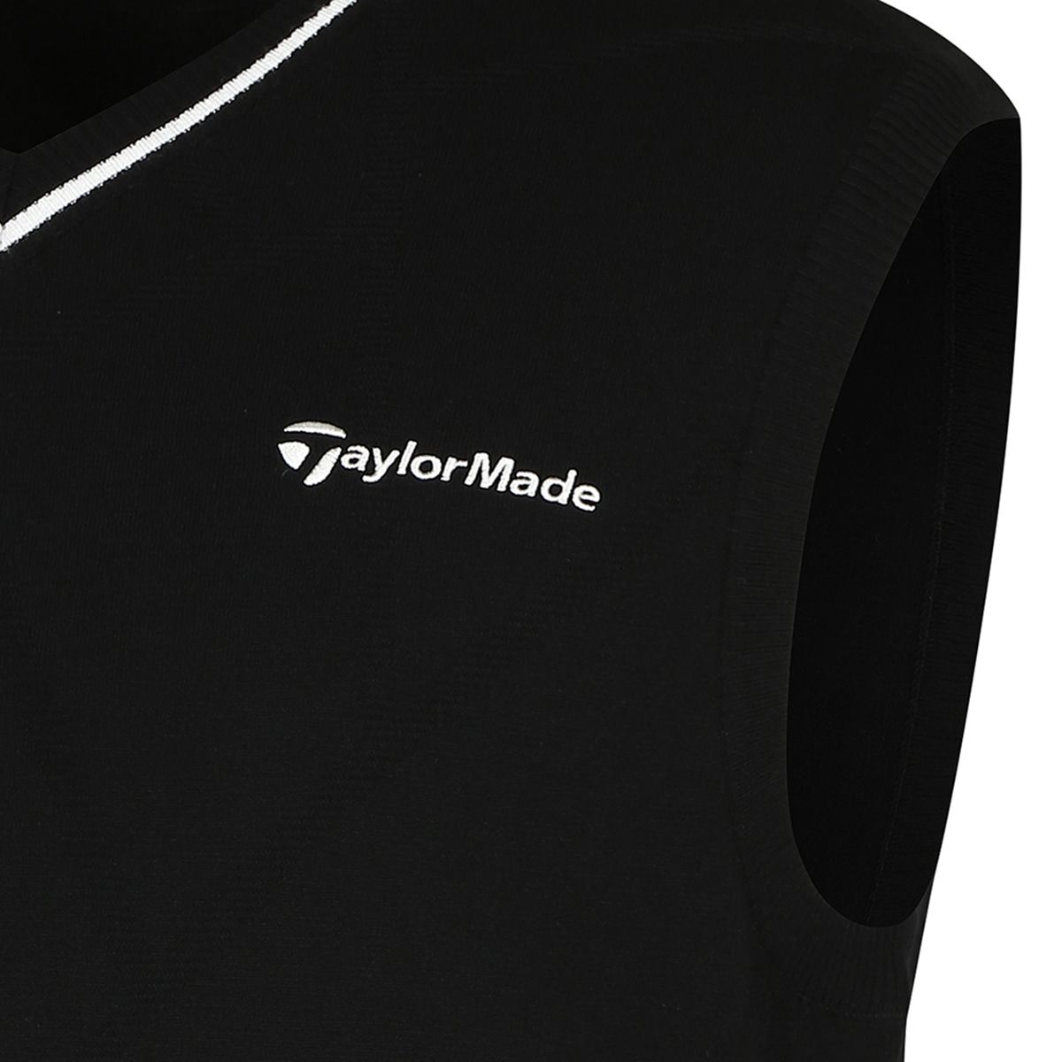 테일러메이드 어패럴(TAYLORMADE APPAREL) 26FW 남성 앞판 조직 브이넥 니트 베스트 TS6-31HG21-199
