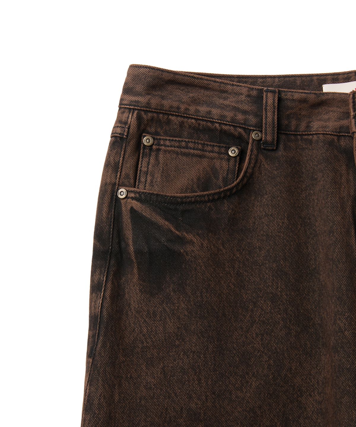 엠엠아이씨(MMIC) BIAS SHIFT JEANS (BROWN)