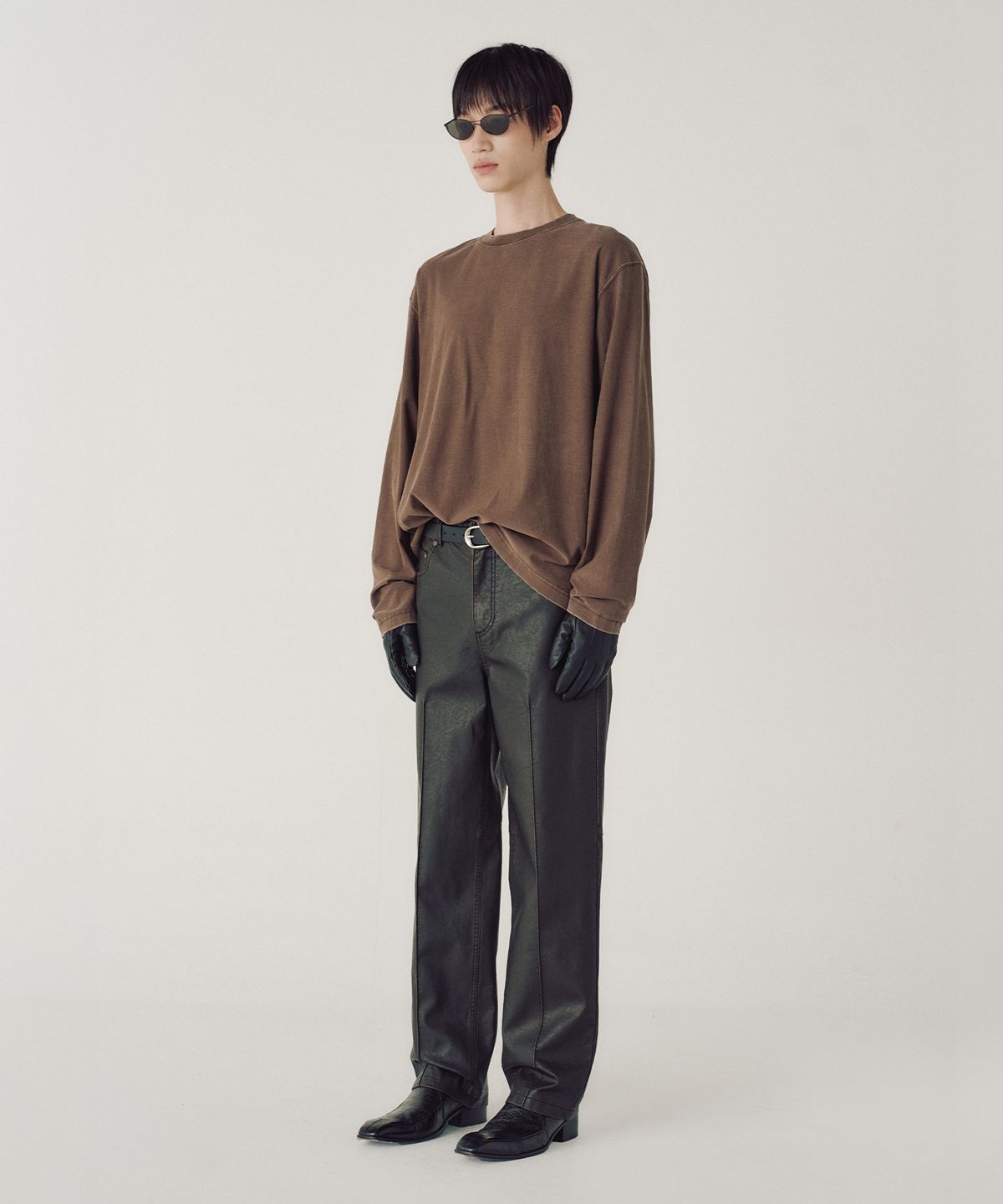 엠엠아이씨(MMIC) [REGULAR FIT] VEIL LONG SLEEVE (BROWN)