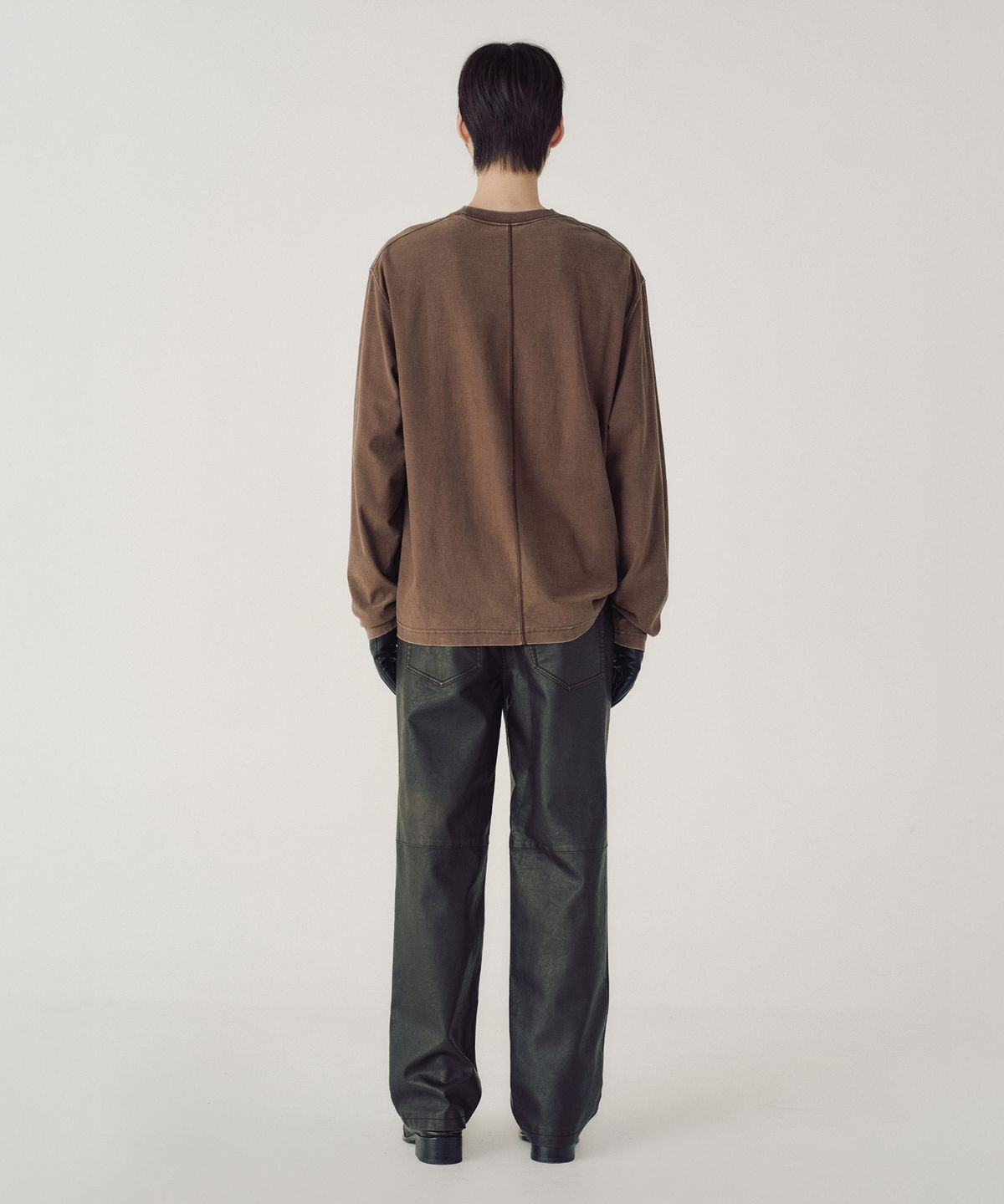 엠엠아이씨(MMIC) [REGULAR FIT] VEIL LONG SLEEVE (BROWN)