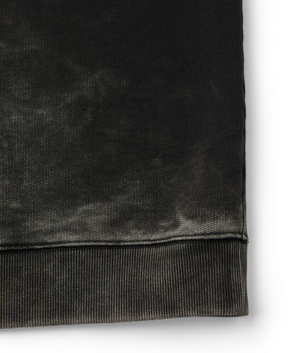 엠엠아이씨(MMIC) SHADE LAYER SWEATSHIRT (BLACK)