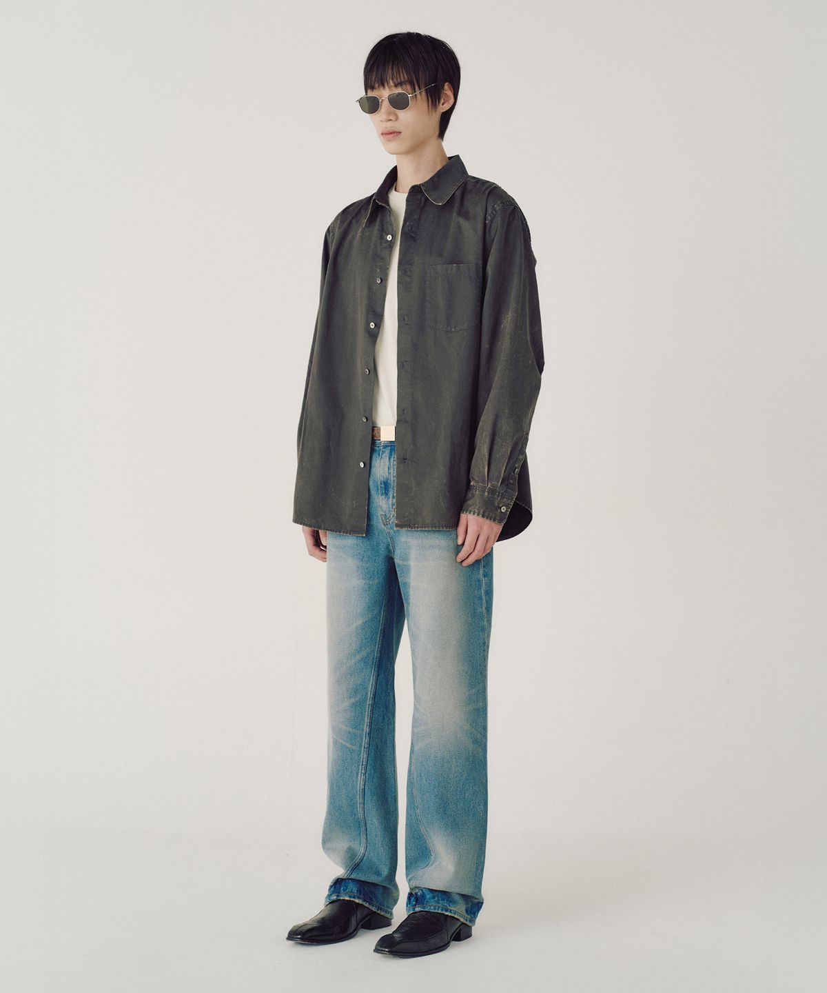 엠엠아이씨(MMIC) FADE STATE SHIRT (CHARCOAL)