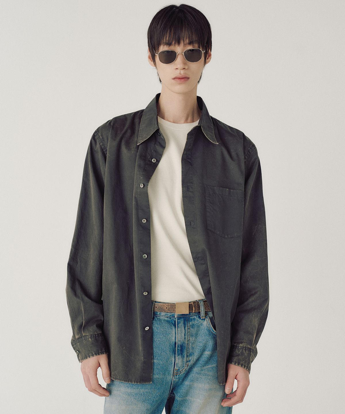 엠엠아이씨(MMIC) FADE STATE SHIRT (CHARCOAL)