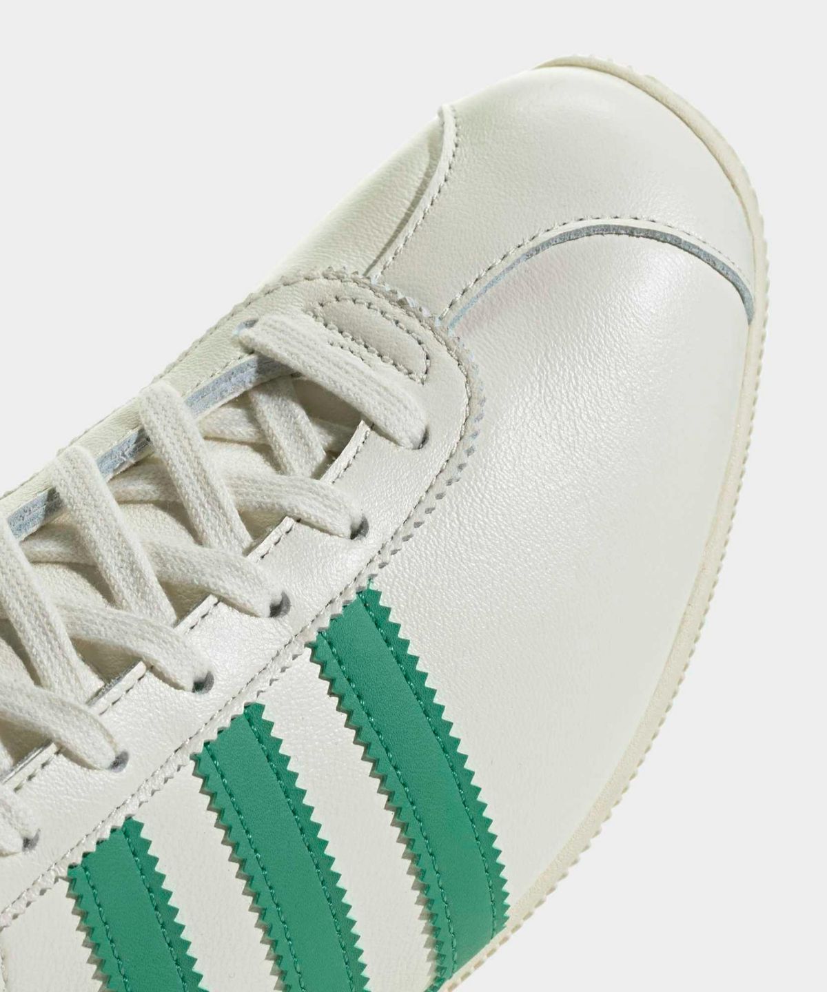 아디다스(ADIDAS) 파리 - 화이트:세미코트그린 / KH9324