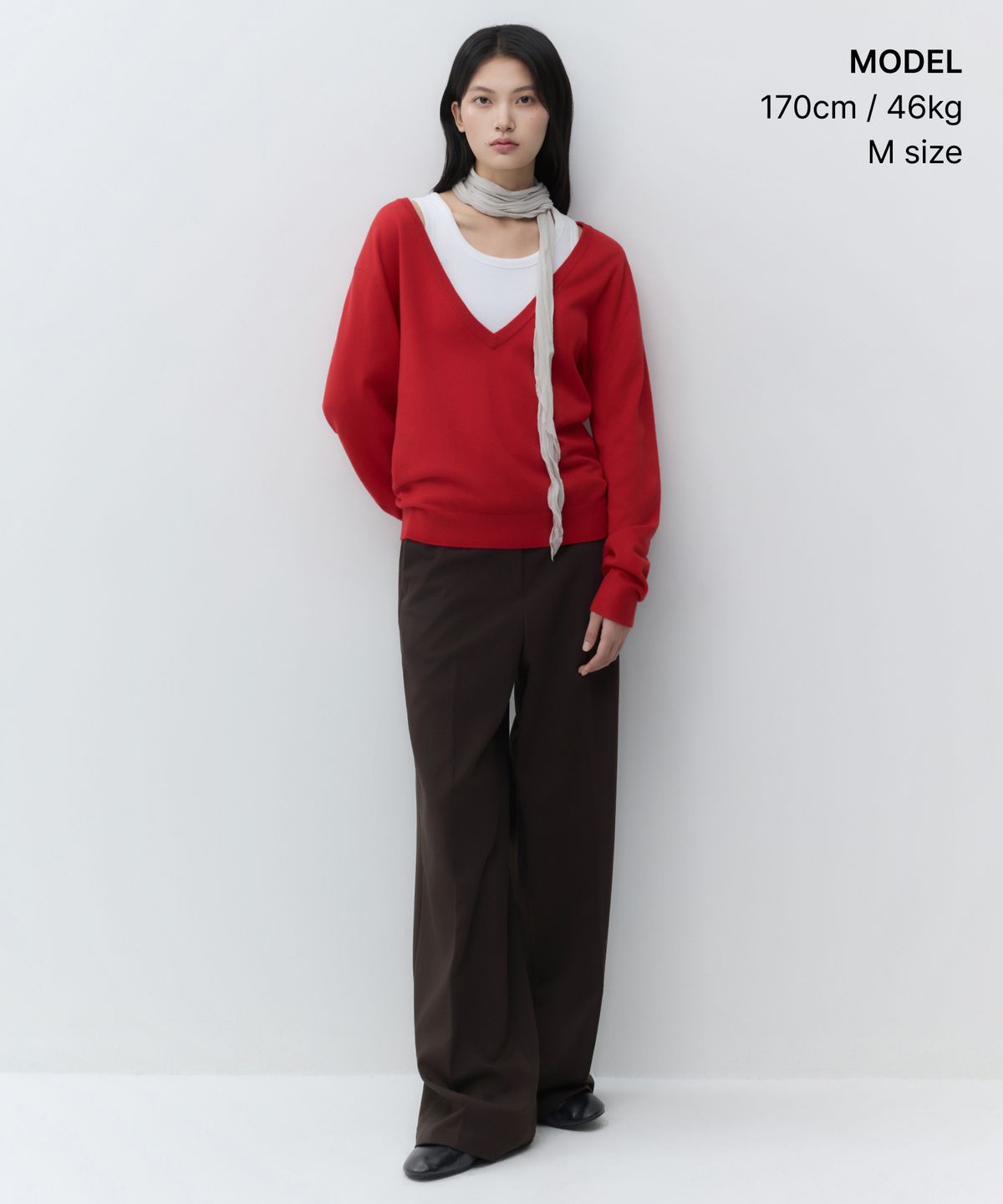 무신사 스탠다드 우먼(MUSINSA STANDARD WOMAN) 우먼즈 에센셜 릴렉스드 딥 브이 넥 니트 [레드]