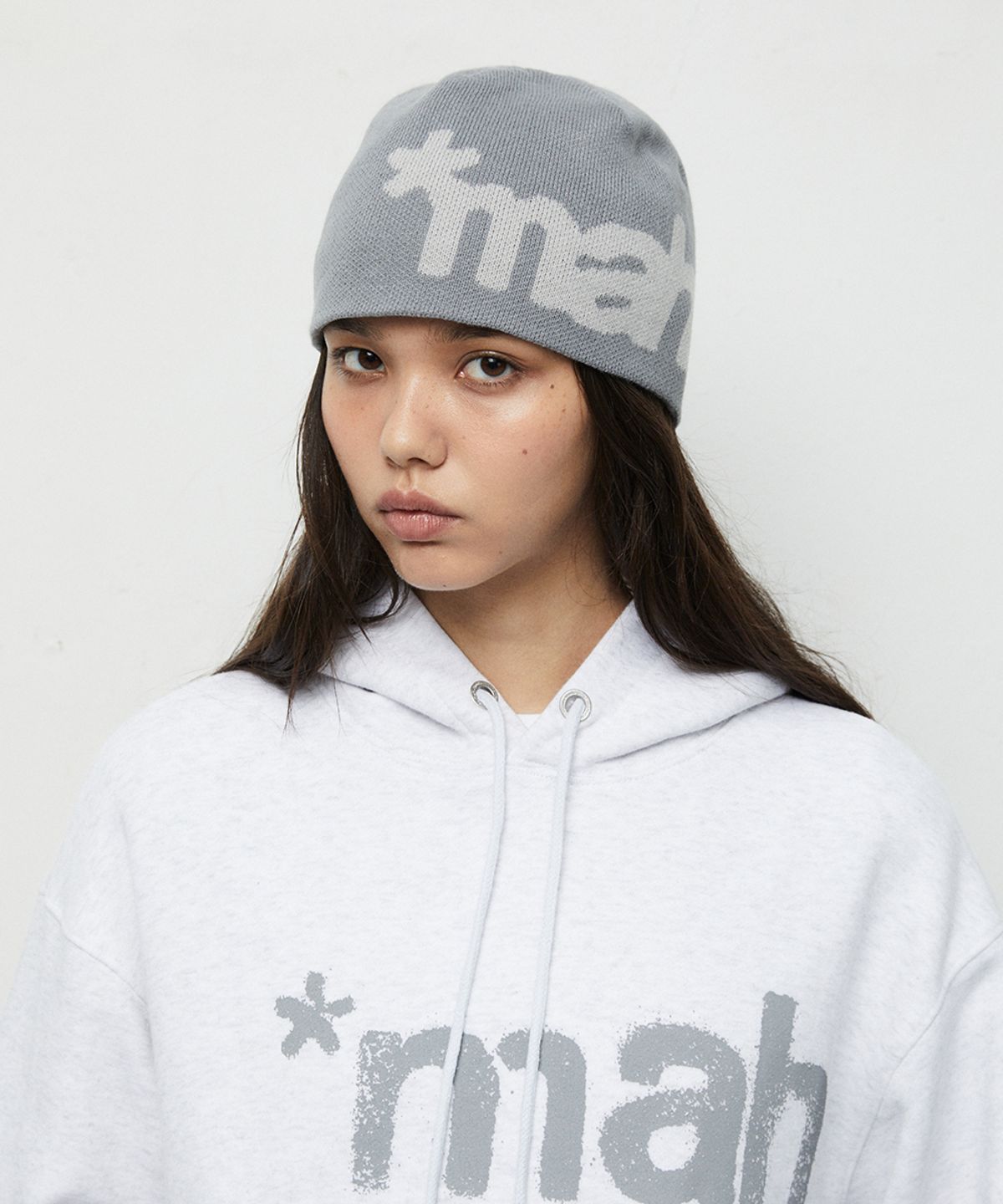 마하그리드(MAHAGRID) MAH LOGO KNIT BEANIE[GREY]