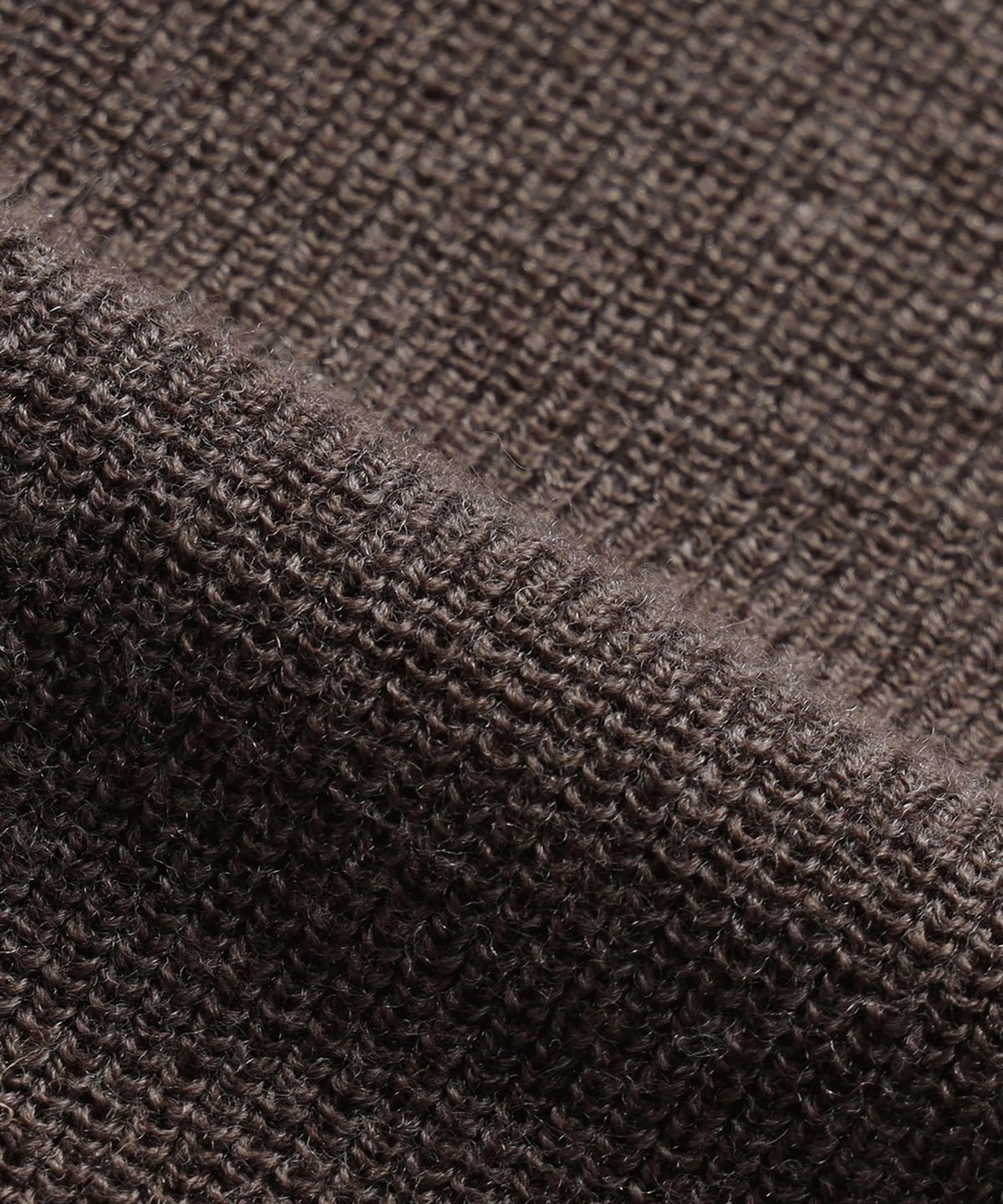 테일던(TAILDERN) Leon Round Cotton wool Sweater Brown