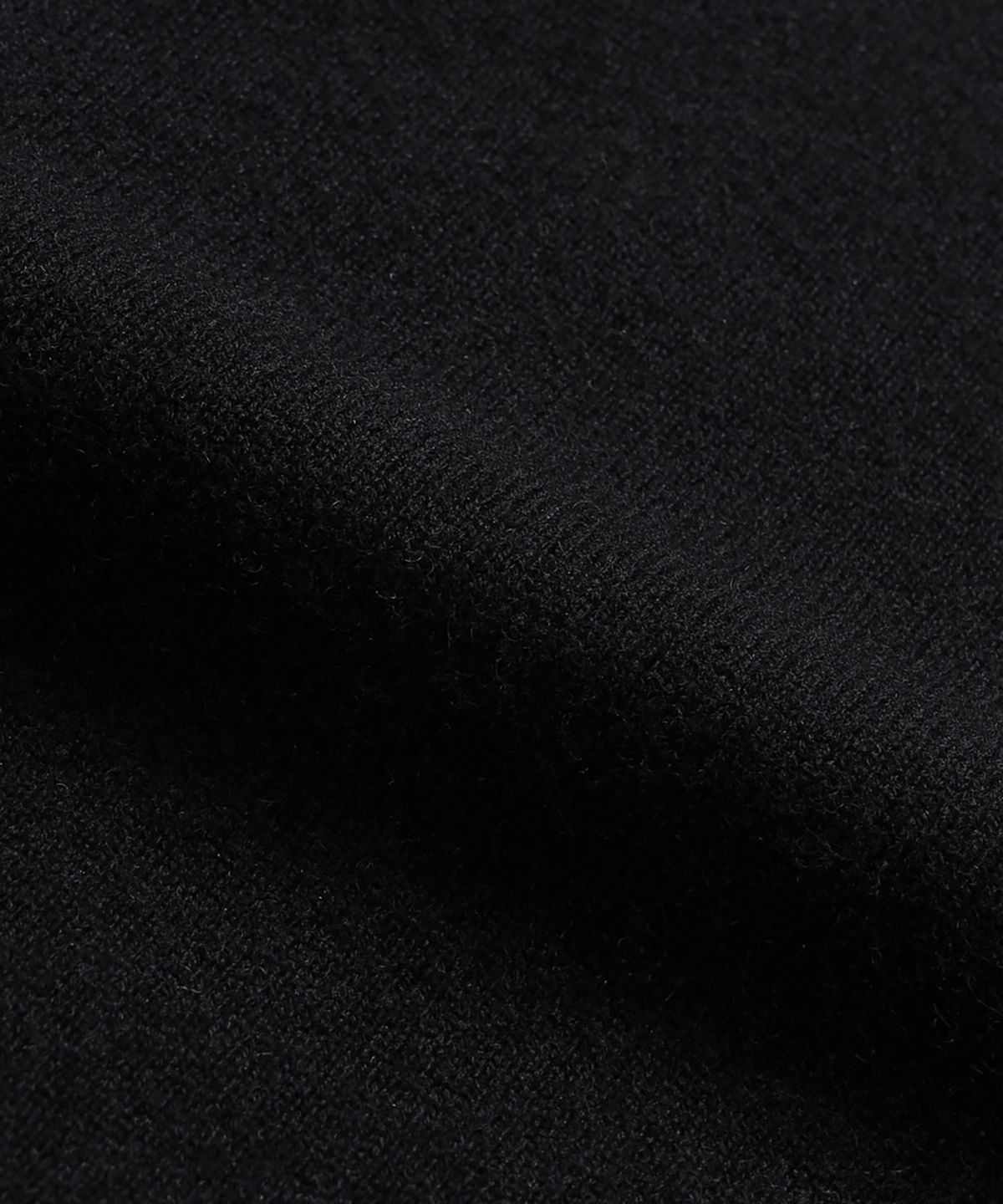 테일던(TAILDERN) Wales V-neck Sweater Wool Cashmere Black