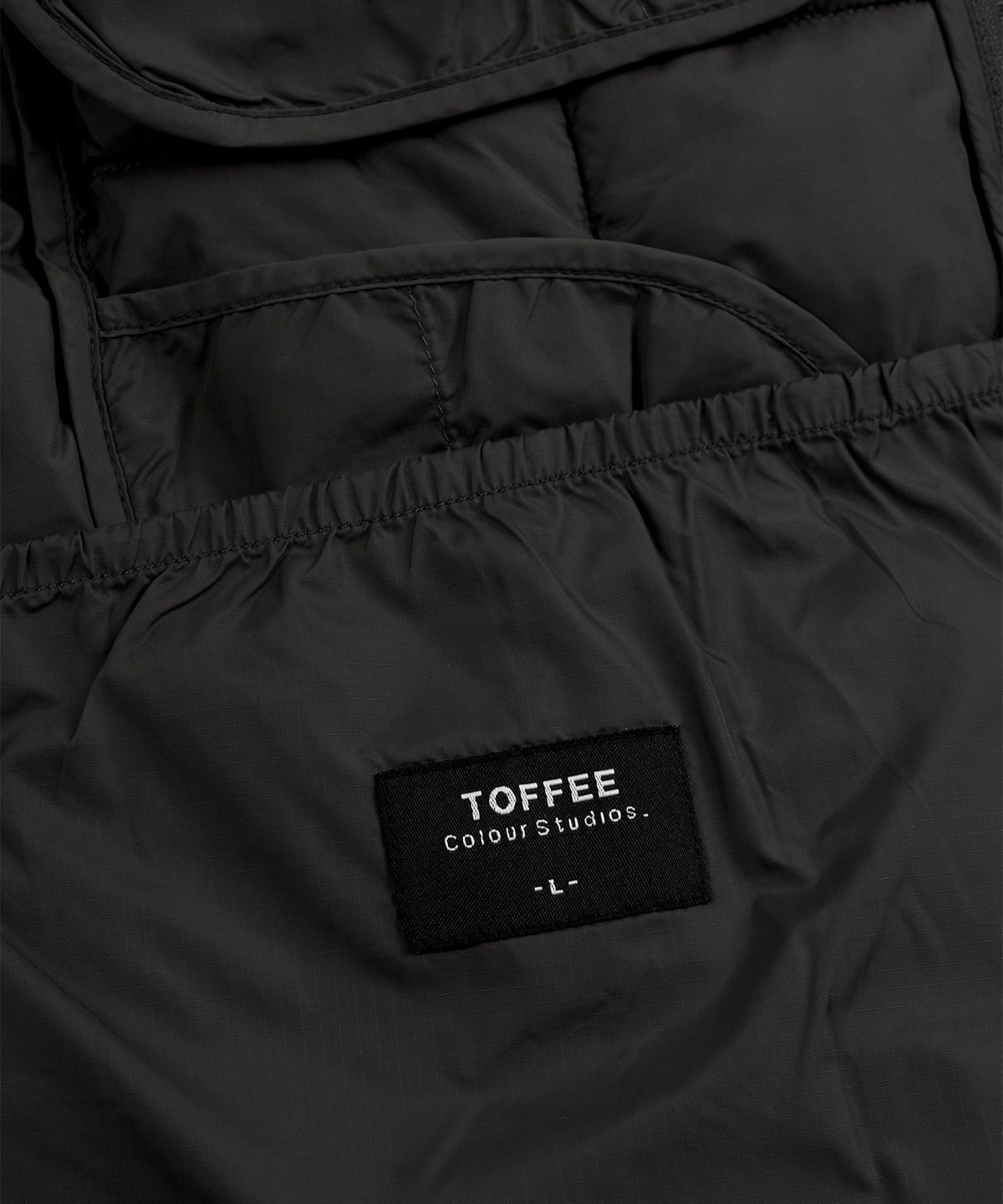토피(TOFFEE) 스퀘어 라이트 패딩 자켓 (BLACK)