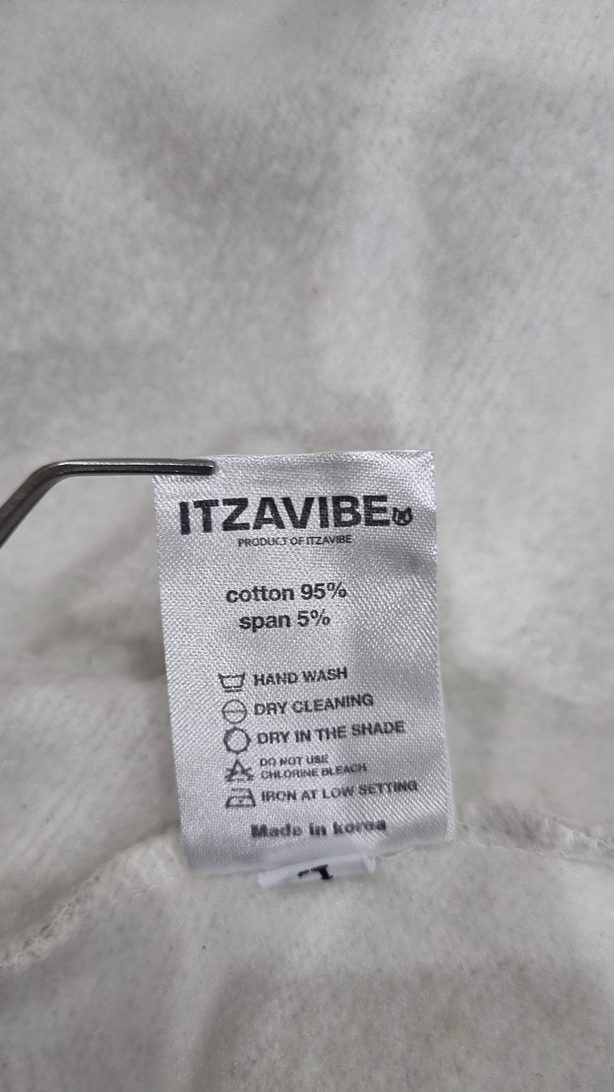 잇자바이브(ITZAVIBE) 후드 티셔츠 L