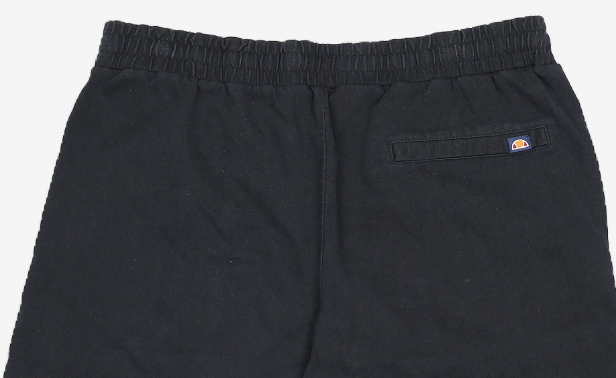 엘레쎄(ELLESSE) 숏팬츠 100