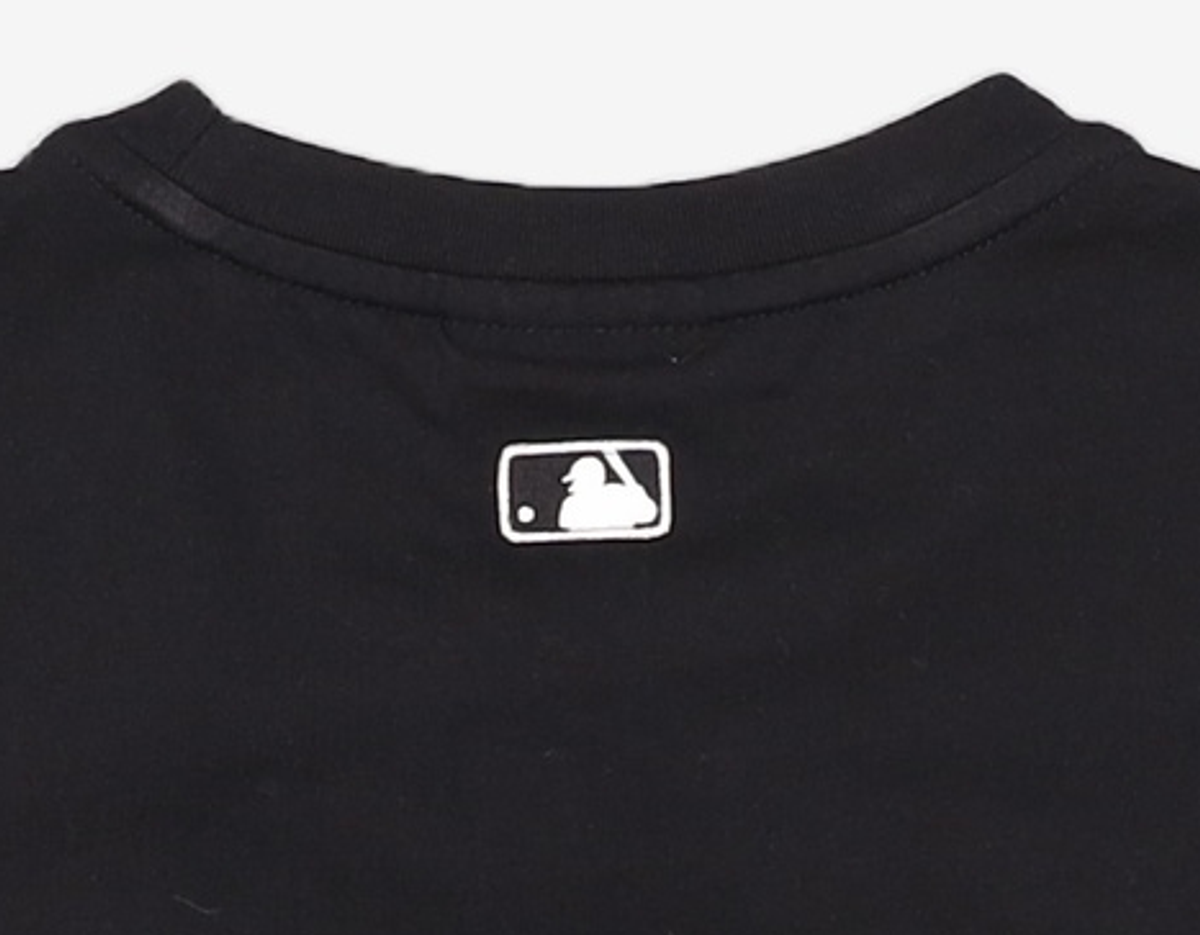 엠엘비(MLB) 여성 베이직 크롭 반팔 티셔츠 NY (Black) XS